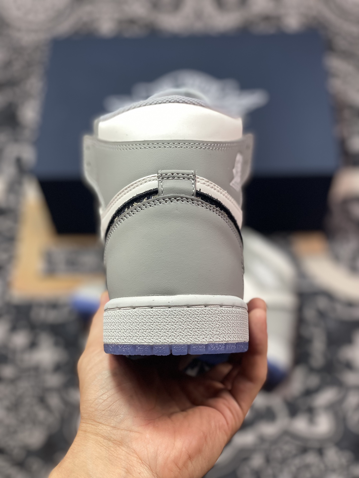 迪奥Dior x Nike Air Jordan Brand High 1 OG”Grey”AJ1乔丹一代经典高帮文化百搭休闲运动篮球鞋“联名白灰冰蓝大迪奥”CN8607-002