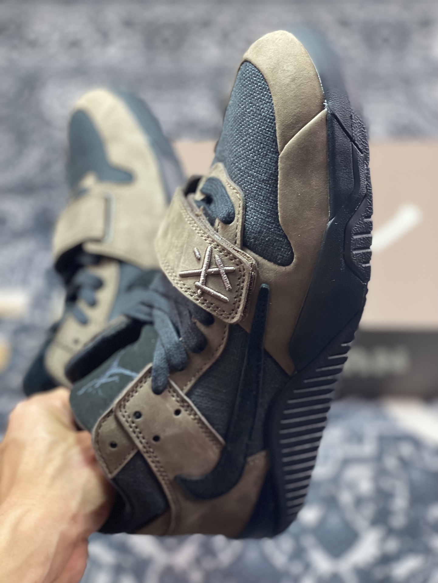 Travis Scott x Air Jordan Jumpmen Jack TR TS联名款复古文化篮球鞋 FZ8117-204