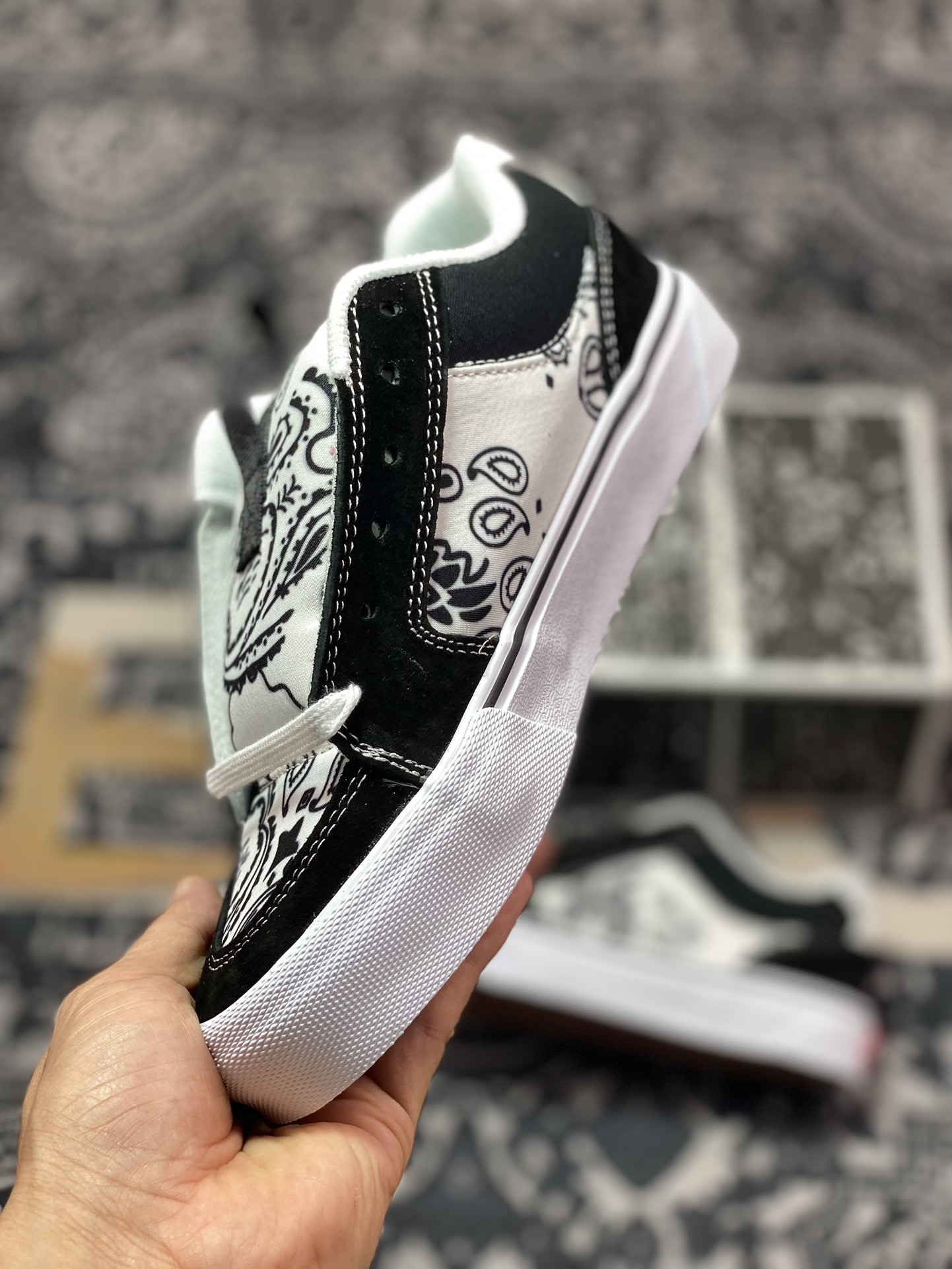 Vans Chukka Push 黑白腰果花 官方新款 防滑低帮休闲滑板鞋