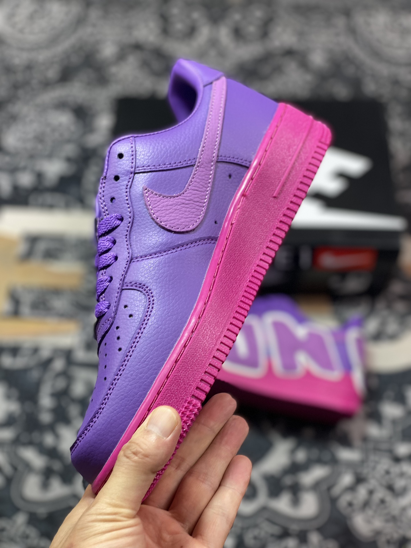 Cactus Plant Flea Market/CPFM x Nike Air Force 1 07 Low”Fuchsia Dream”空军一号板鞋“联名梦幻紫放大补丁字母”DC4457-104