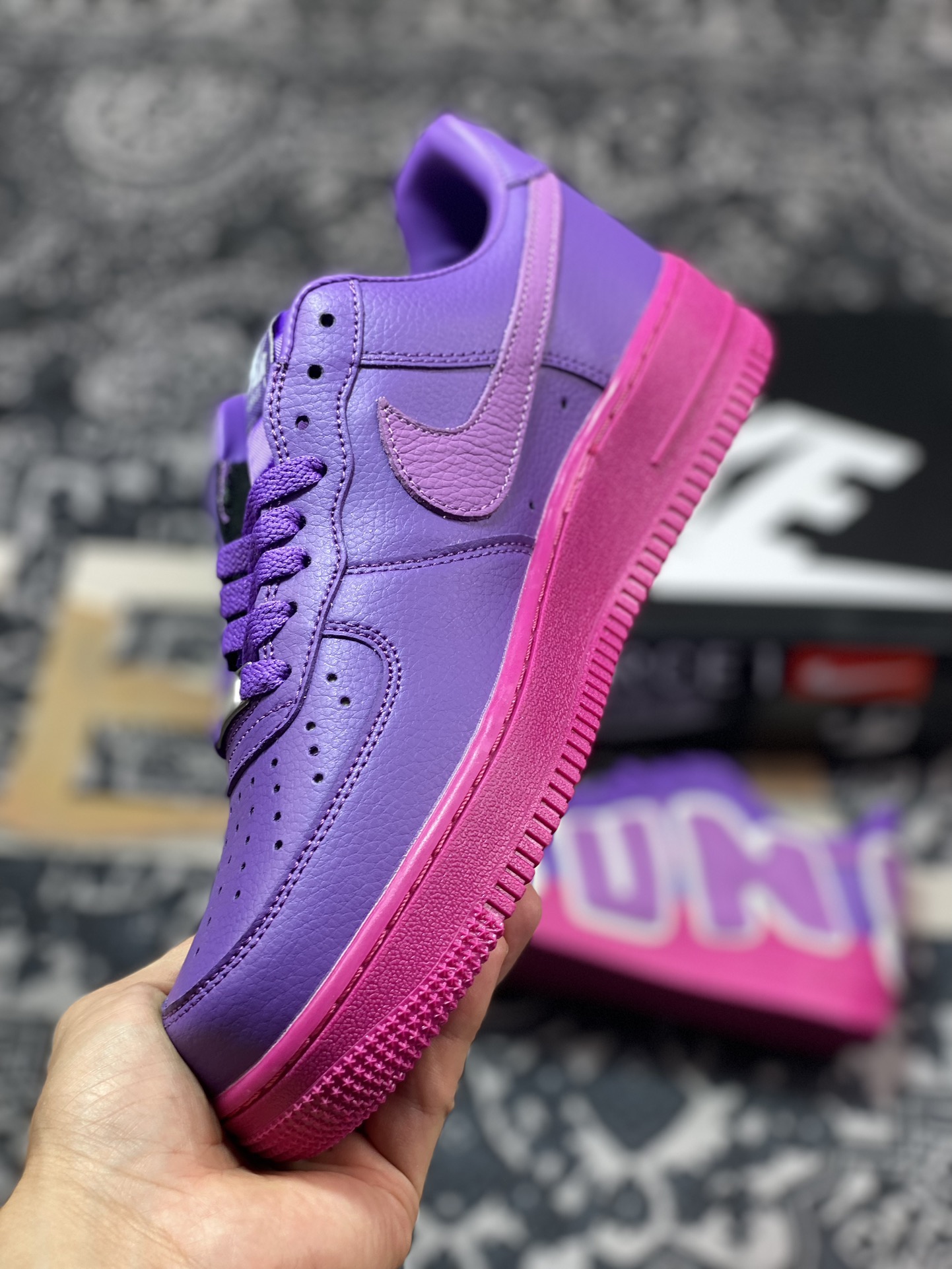 Cactus Plant Flea Market/CPFM x Nike Air Force 1 07 Low”Fuchsia Dream”空军一号板鞋“联名梦幻紫放大补丁字母”DC4457-104