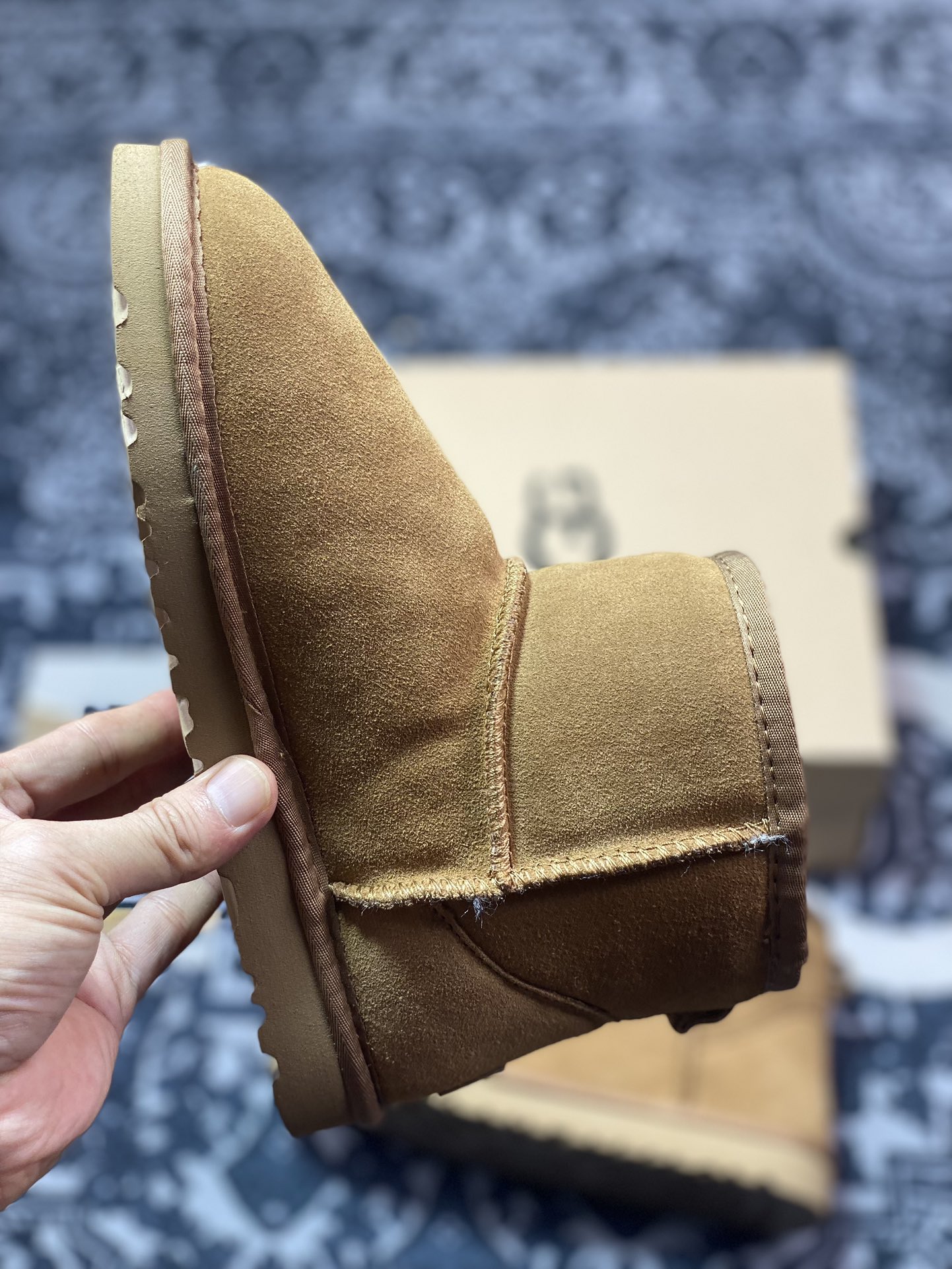 原装级别 新货UGG CLASSIC MINI 官方经典款 羊皮毛一体高品质