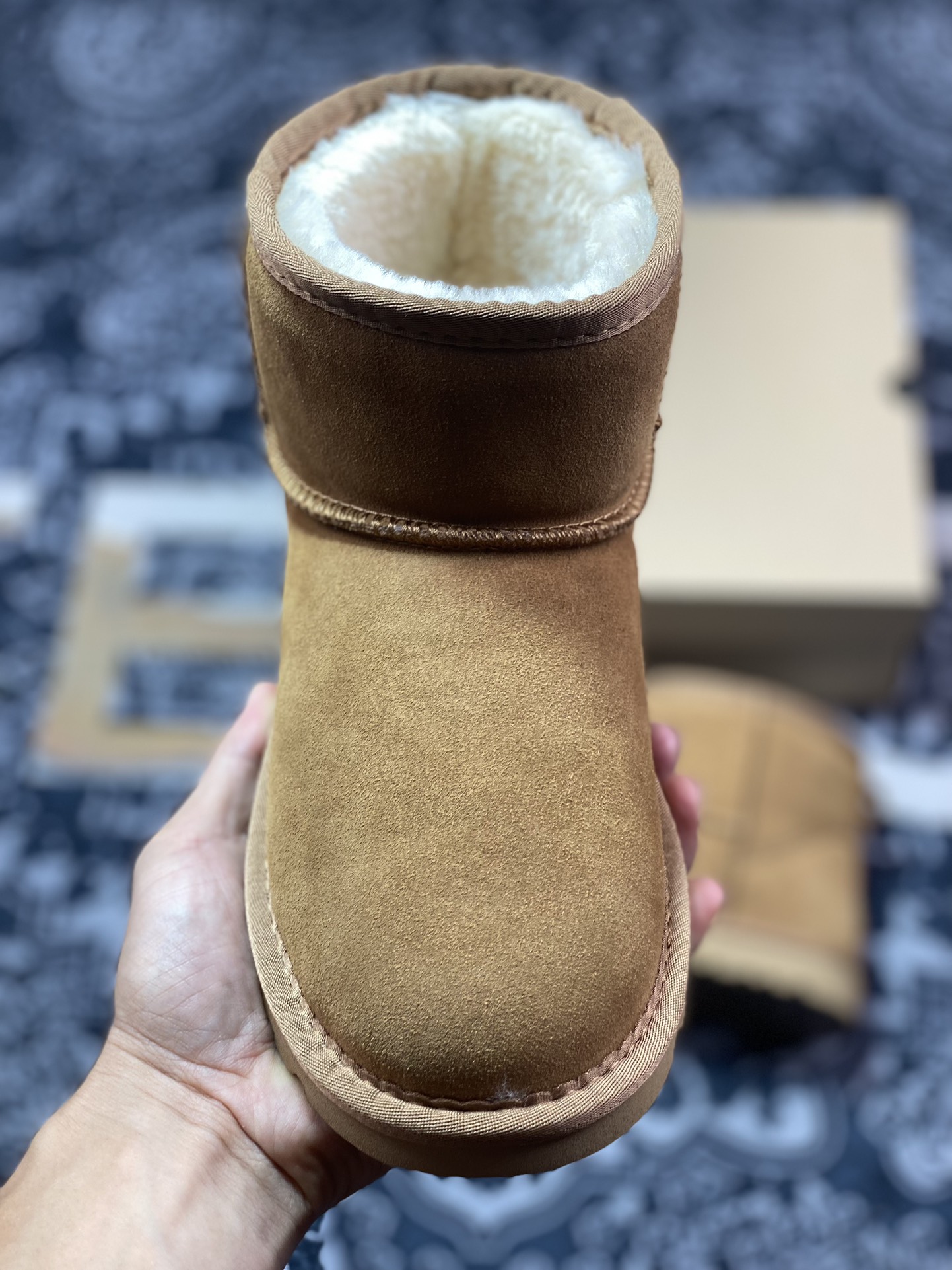 原装级别 新货UGG CLASSIC MINI 官方经典款 羊皮毛一体高品质