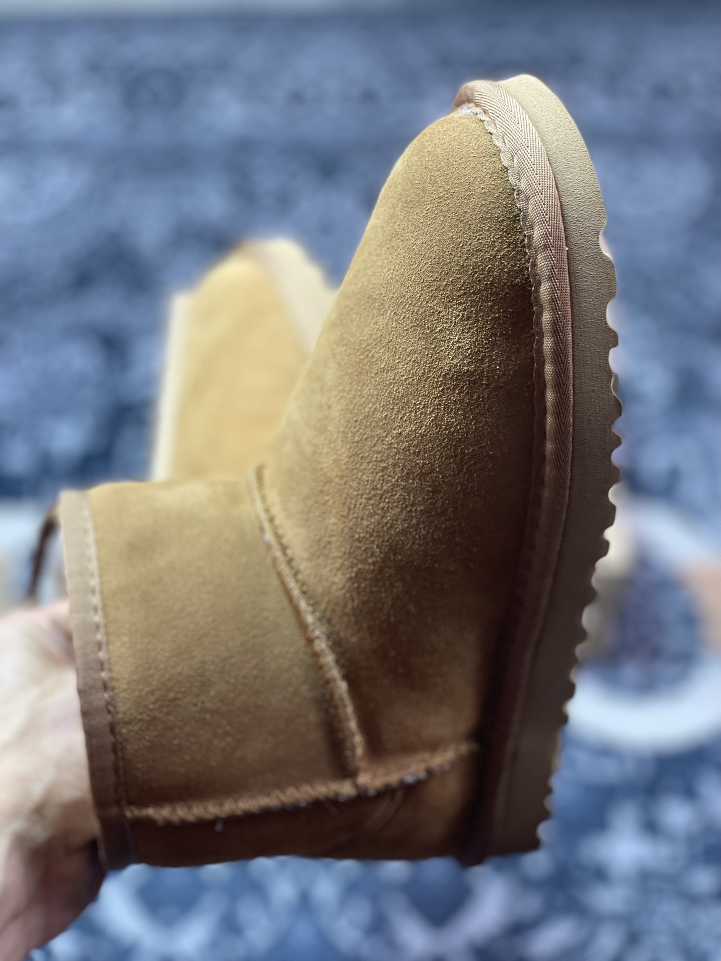 原装级别 新货UGG CLASSIC MINI 官方经典款 羊皮毛一体高品质