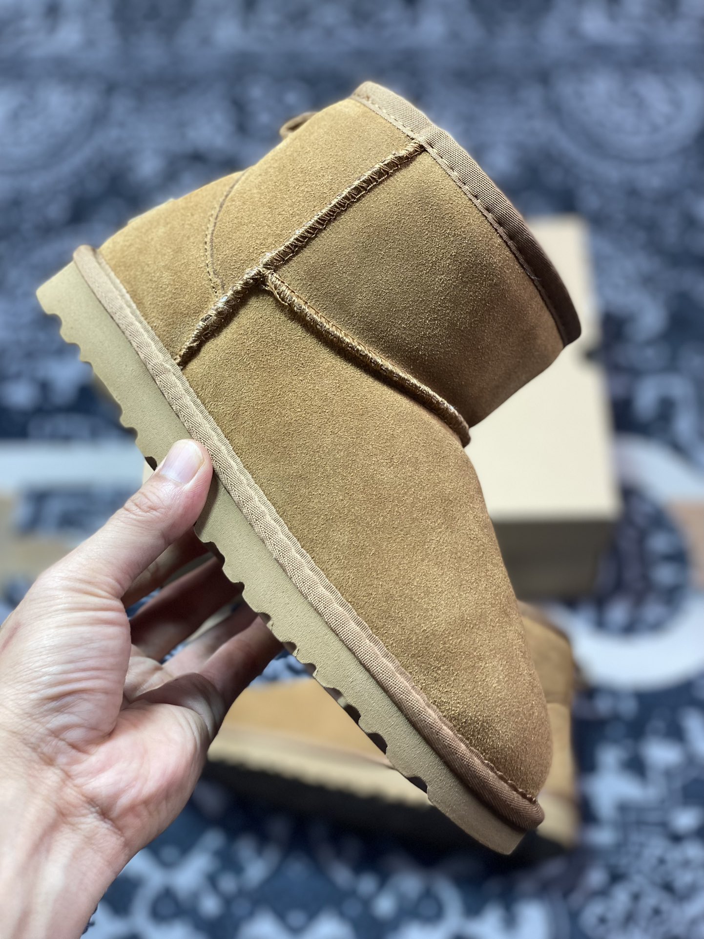 原装级别 新货UGG CLASSIC MINI 官方经典款 羊皮毛一体高品质