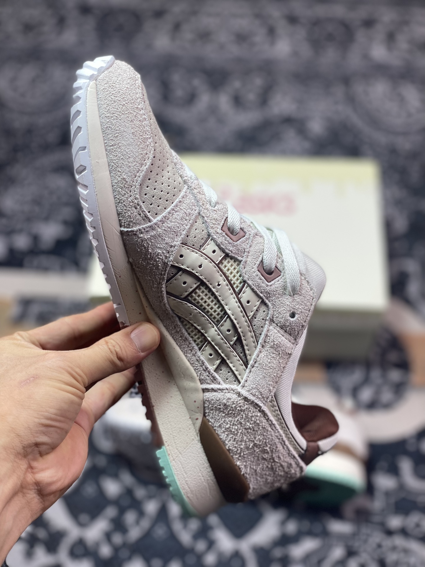 Nice Kicks x ASICS Gel Lyte III OG”Nice Cream”亚瑟士3代系列低帮跑步鞋“联名冰淇淋奶白棕樱桃”1201A460-750