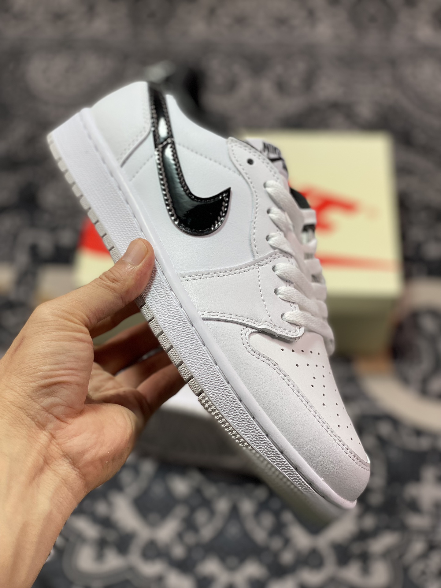 原厂级别 Air Jordan AJ1 Low 大低帮系列 FB9933-102