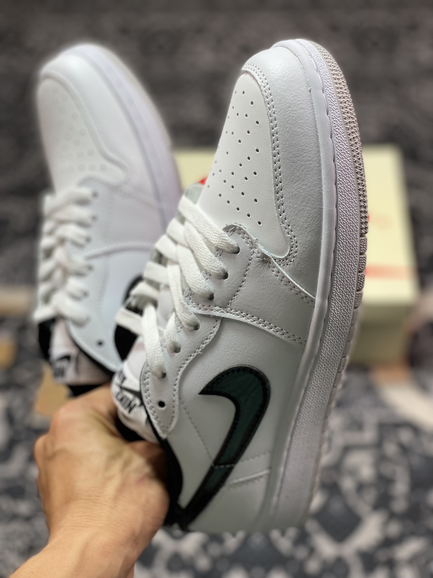 原厂级别 Air Jordan AJ1 Low 大低帮系列 FB9933-102