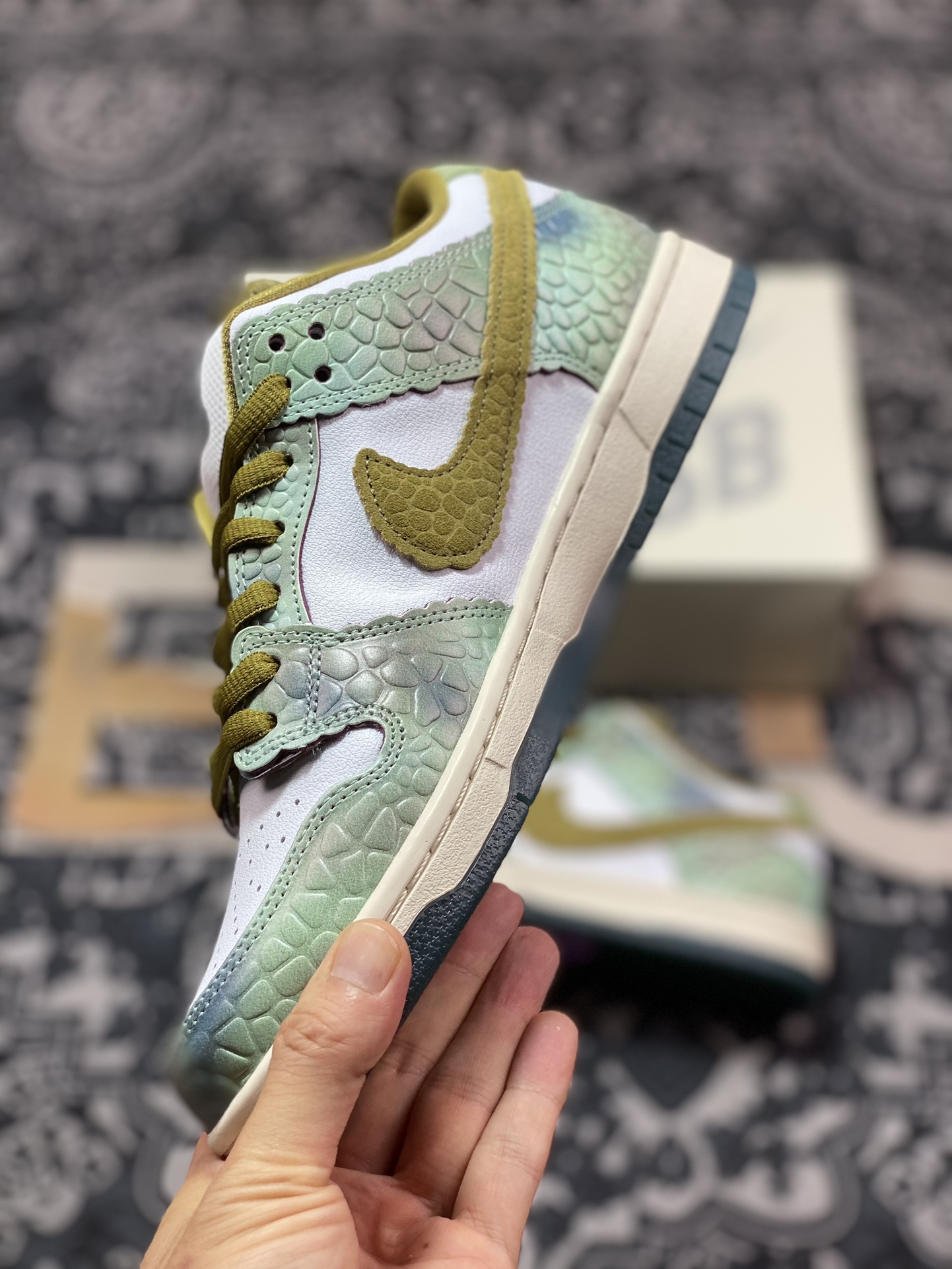 Alexis Sablone x NK Dunk SB Low AS联名变色龙蜥蜴 HJ3386-300