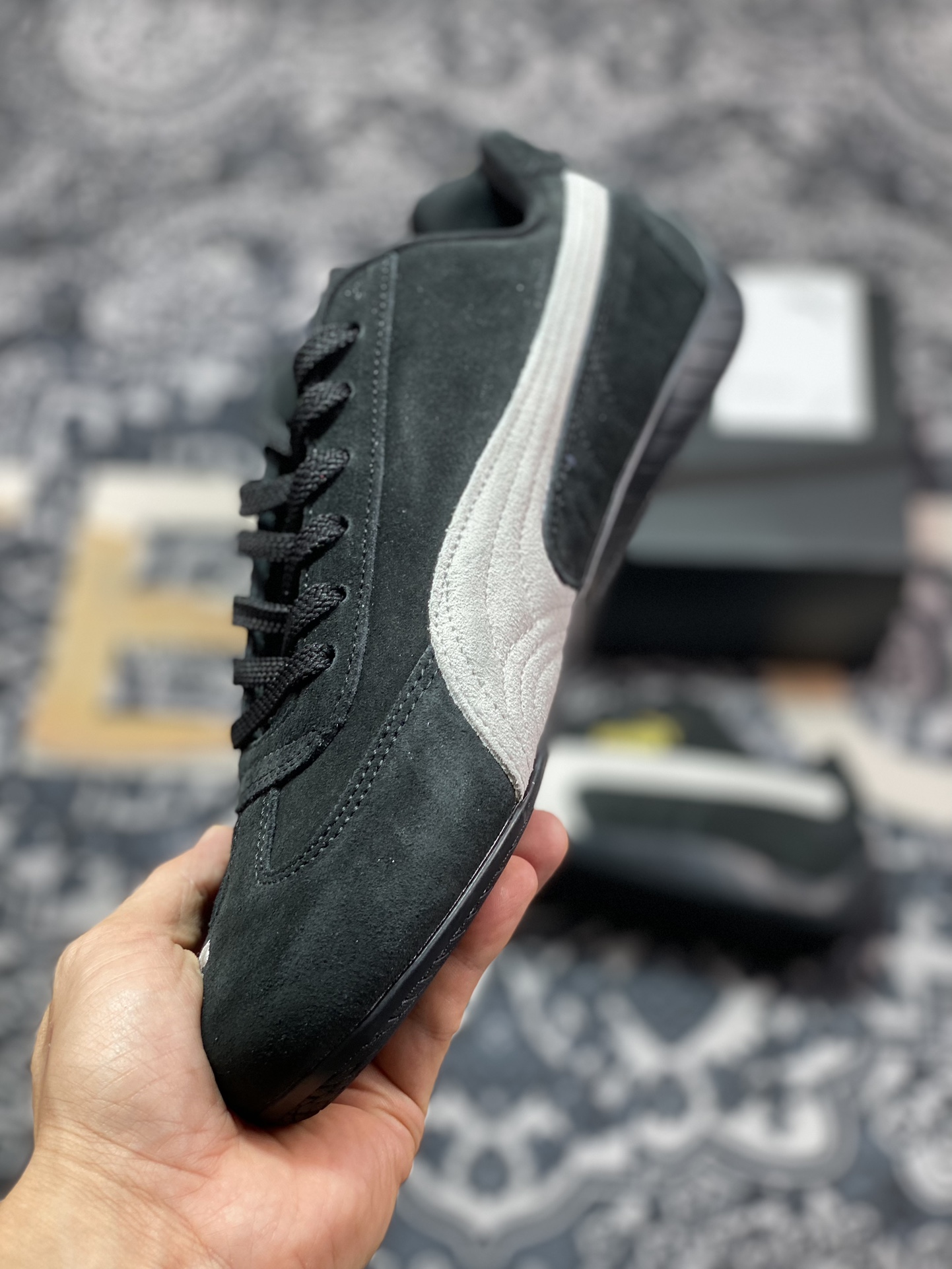 彪马Puma Speedcat OG”Black/White”极速赛车系列低帮德训赛车鞋“翻毛黑米白金LOGO”398846-01