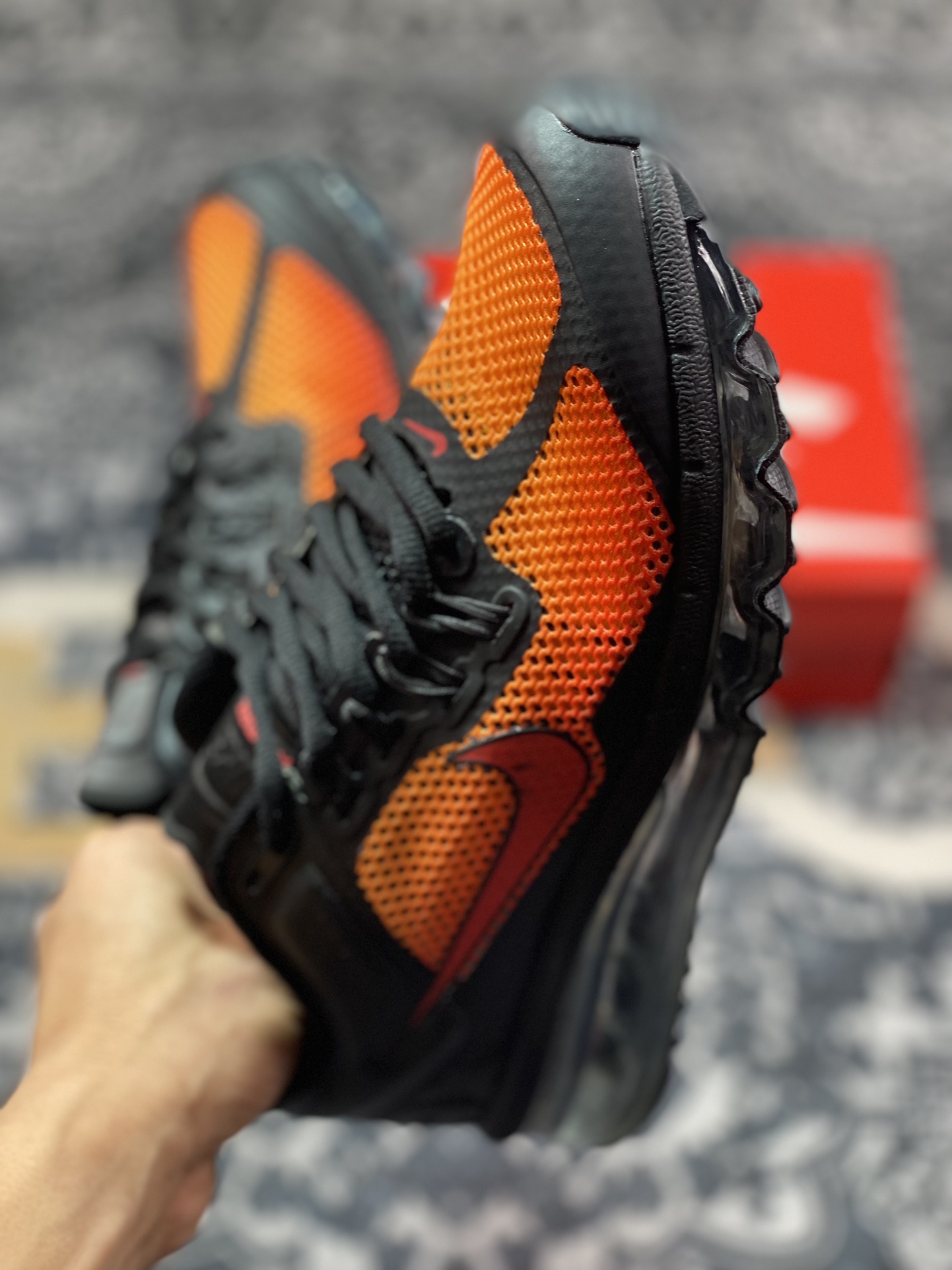 耐克Nike Air Max 2013”Sunset”2013大气垫系列低帮慢跑鞋“网织黑太阳橙”HF4887-873