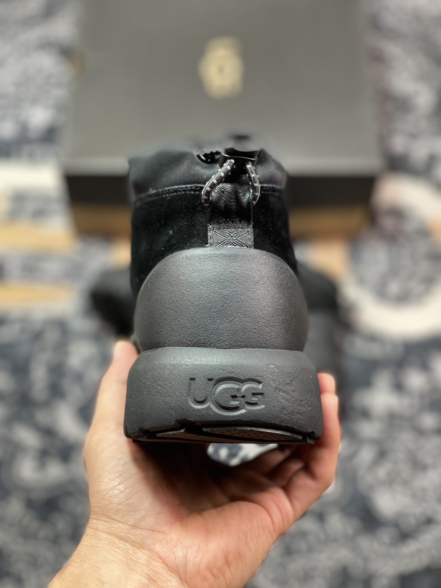 UGG M Neumel Weather Hybrid 纽姆防水混合系列中帮鼠靴“加绒全黑”1143991-BBLC