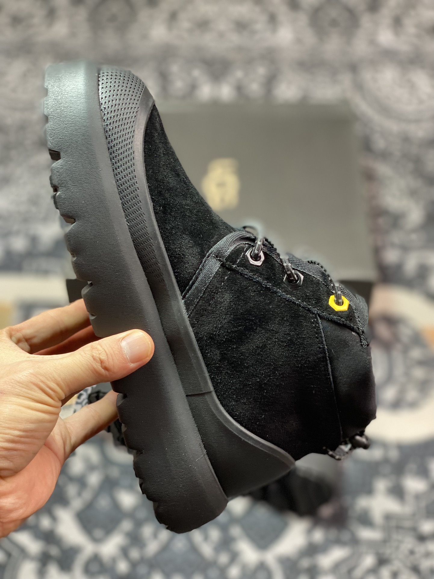 UGG M Neumel Weather Hybrid 纽姆防水混合系列中帮鼠靴“加绒全黑”1143991-BBLC