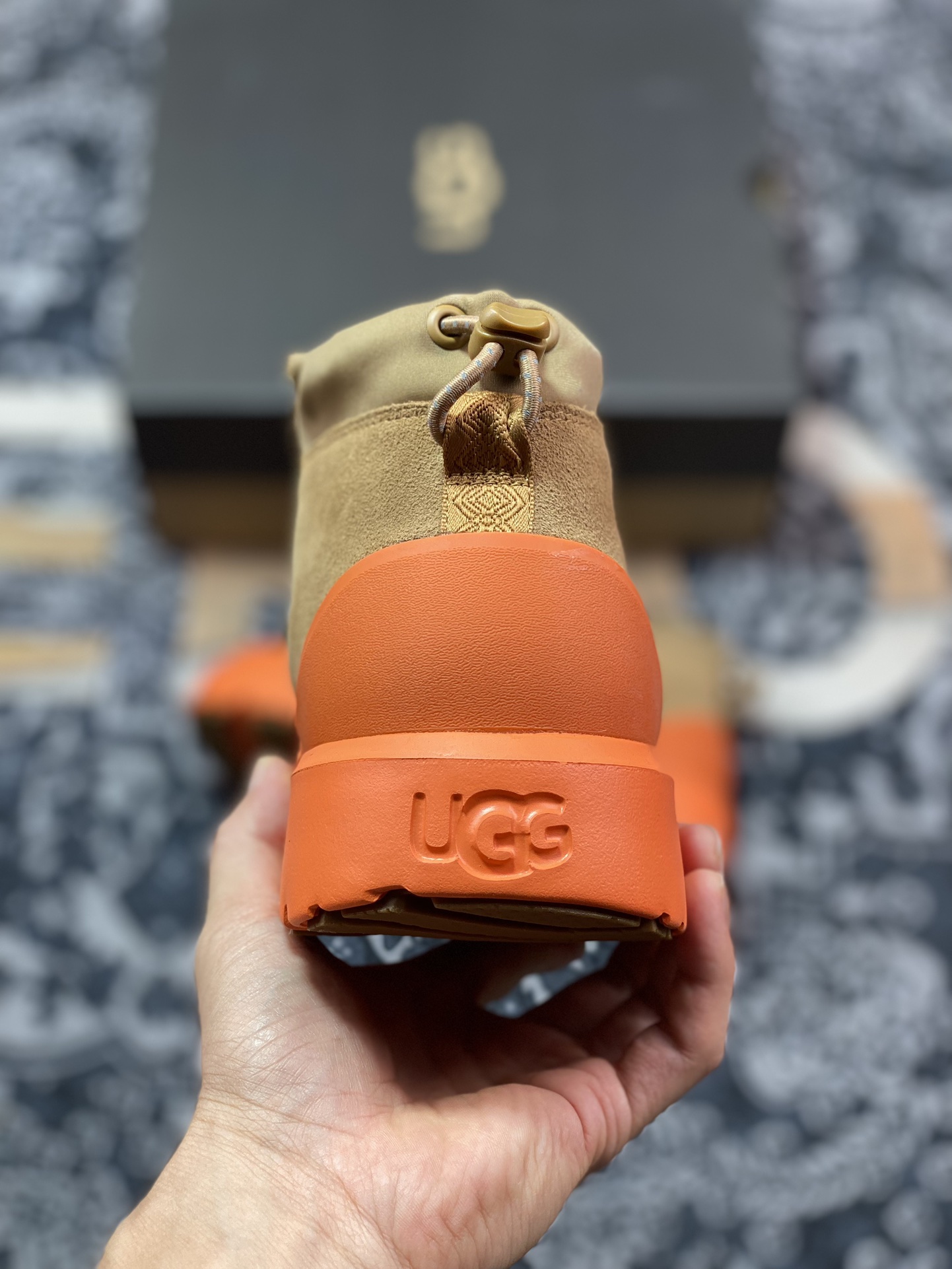 品牌UGG M Neumel Weather Hybrid 纽姆防水混合系列中帮鼠靴“加绒栗黄亮橙底”1143991-CHE