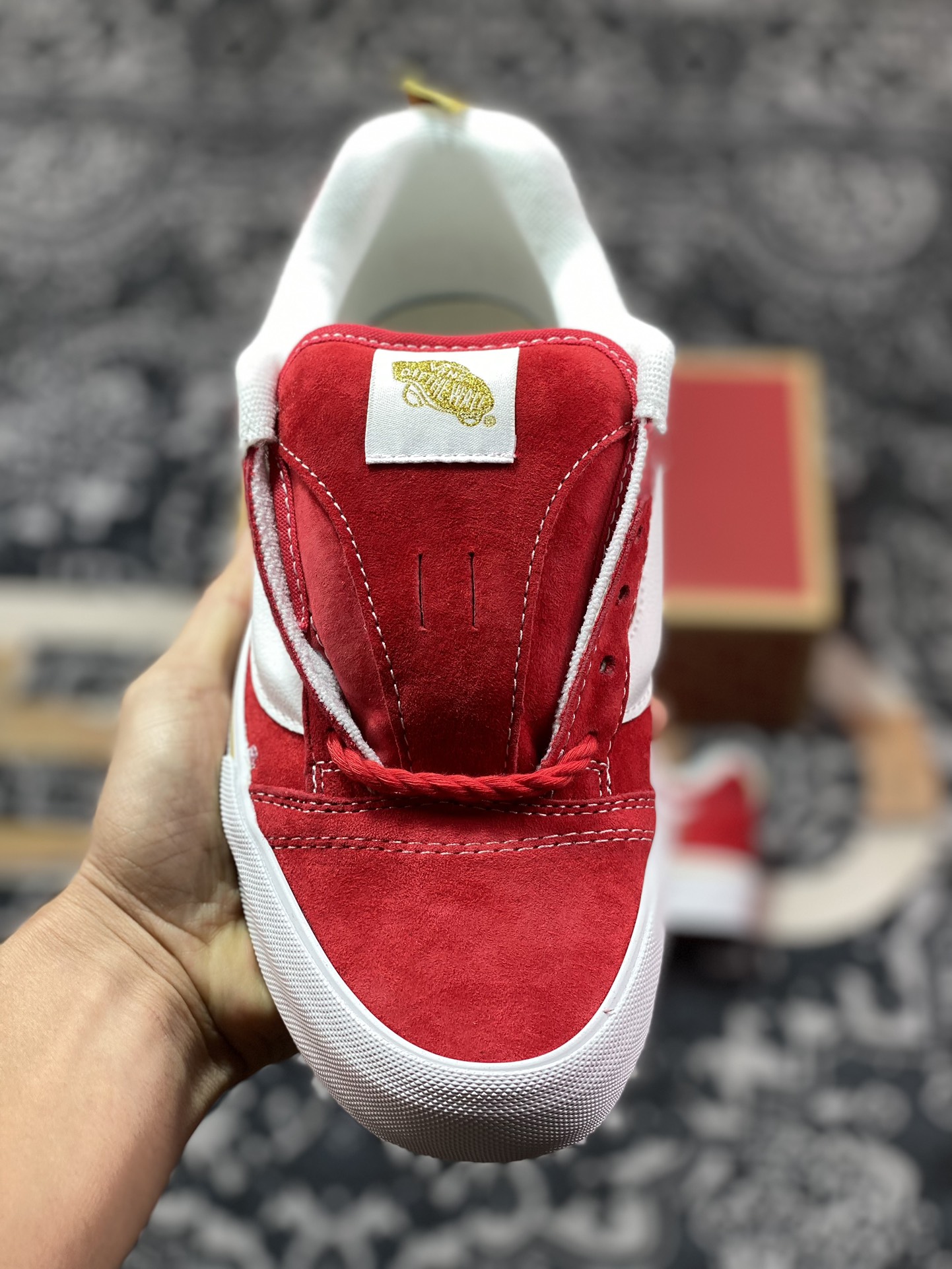 中国红面包鞋来了 Vans Knu-Skool VR3 LX 万斯低帮复古休闲硫化板鞋