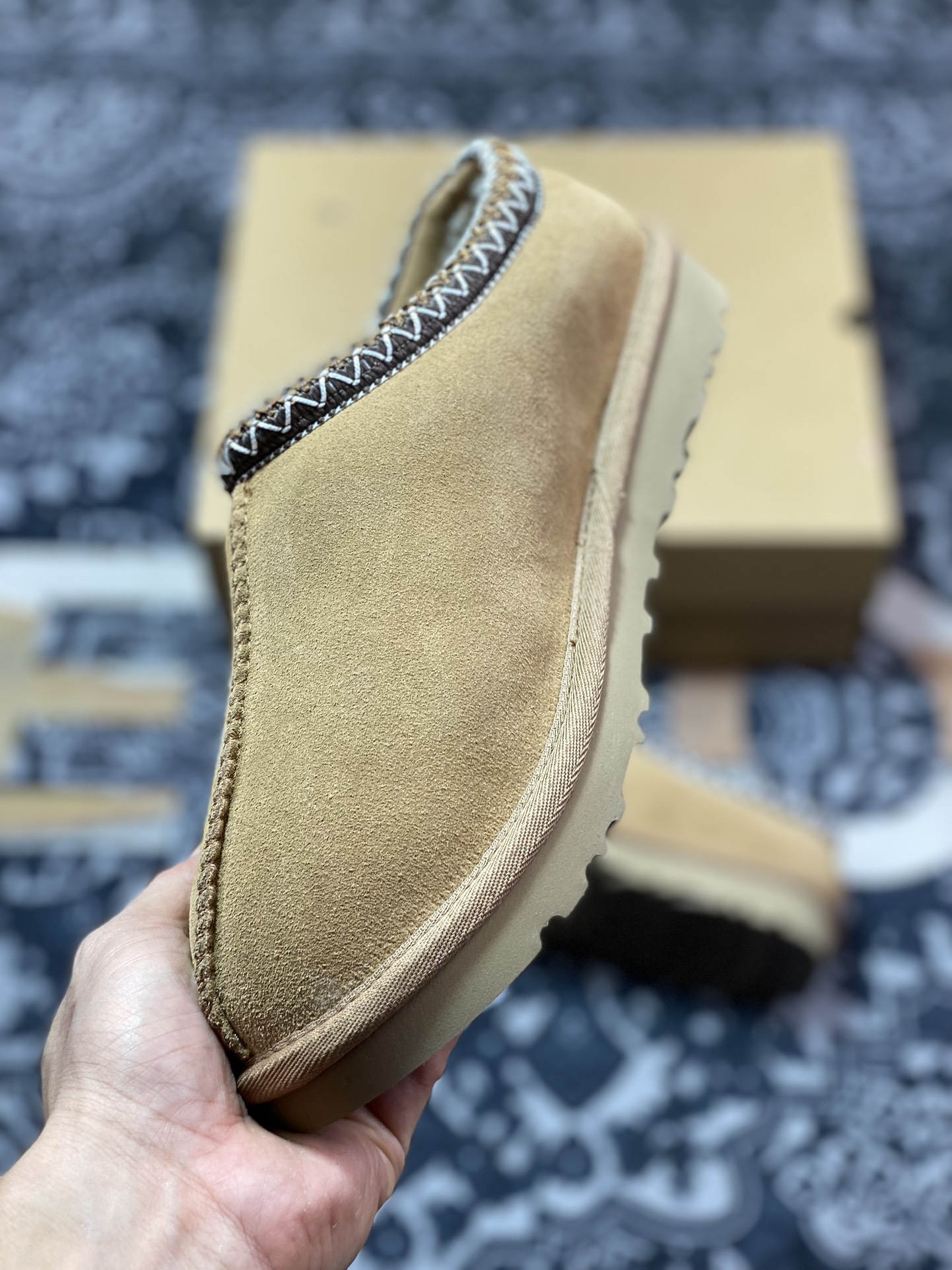 UGG W Leisure Tazz Slipper Chestnut 塔茨系列加厚款穆勒风包头舒适露跟半拖鞋“栗子棕编织加绒”