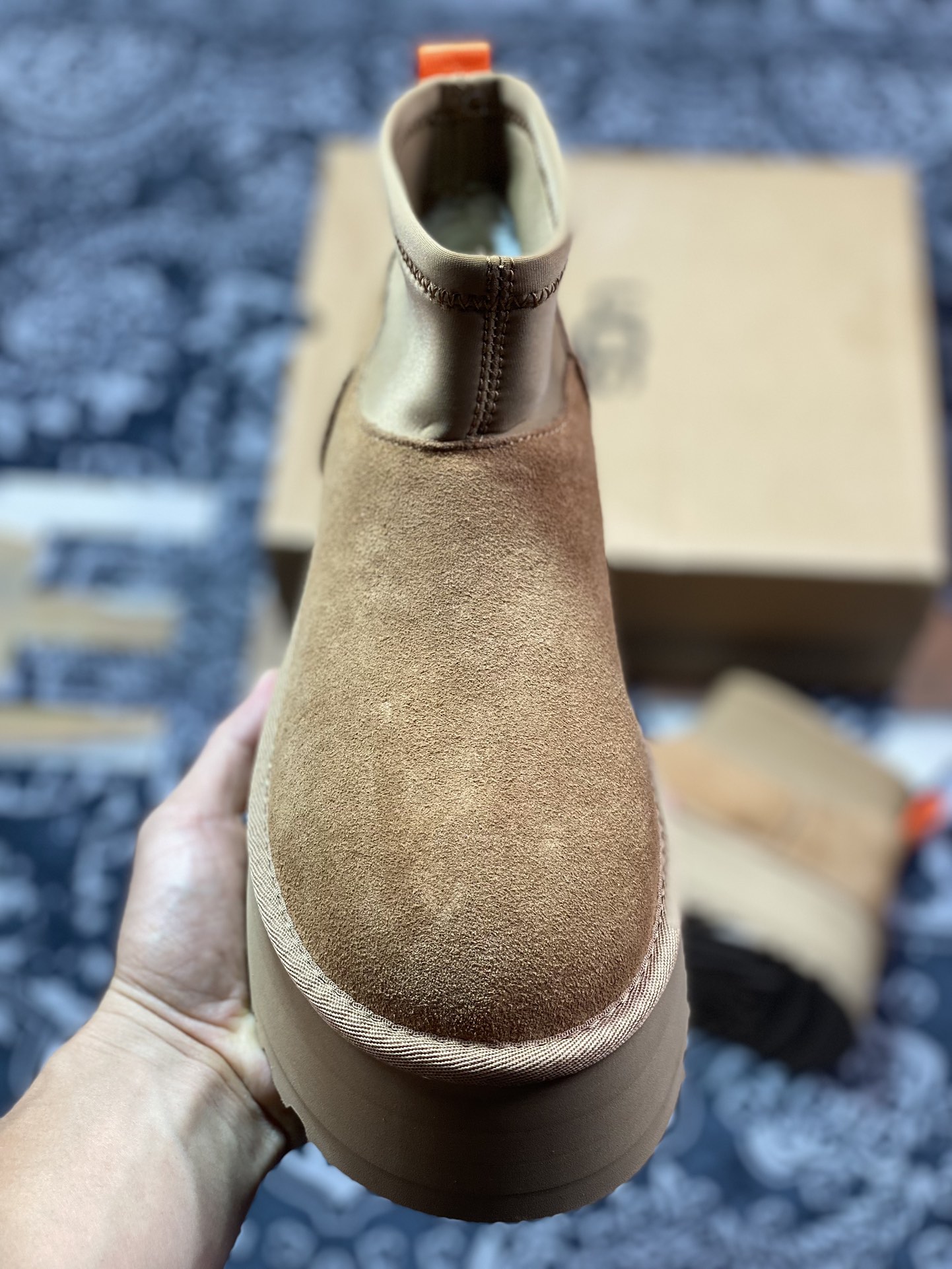 UGG W Classic Mini Dipper 迪普迷你系列加厚款西靴“栗子棕红编织加绒”1168170-CHE