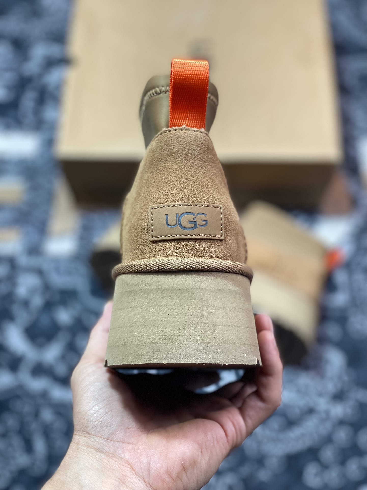 UGG W Classic Mini Dipper 迪普迷你系列加厚款西靴“栗子棕红编织加绒”1168170-CHE