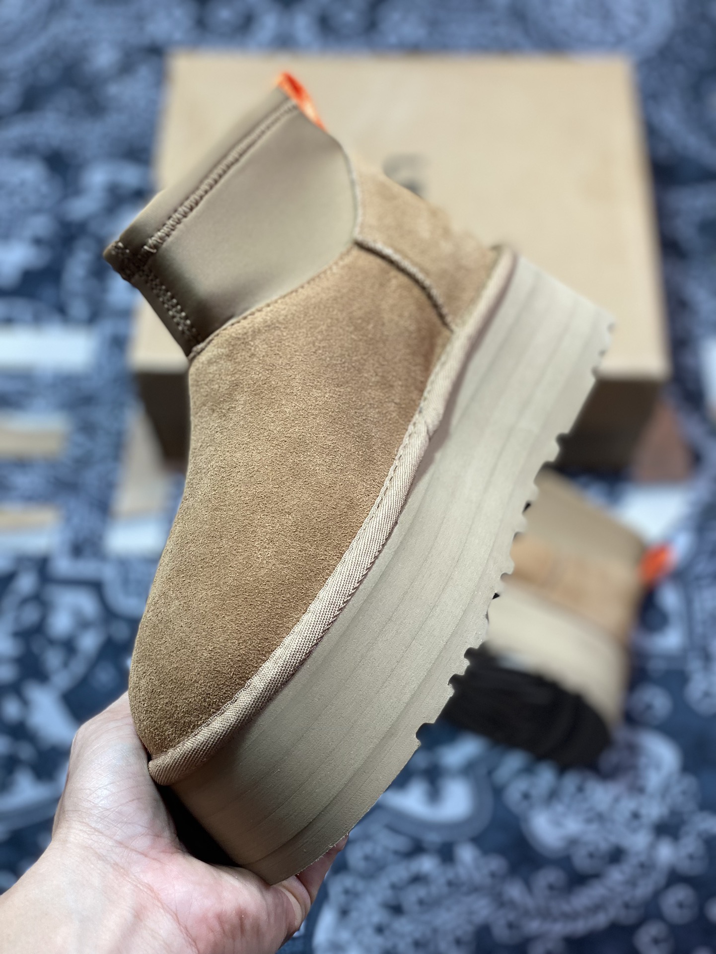 UGG W Classic Mini Dipper 迪普迷你系列加厚款西靴“栗子棕红编织加绒”1168170-CHE