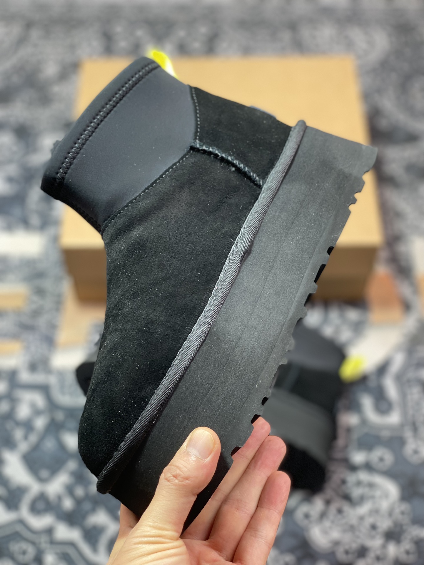 UGG W Classic Mini Dipper 迪普迷你系列加厚款轻量化西靴“全黑编织加绒”1168170-WDAKOTA