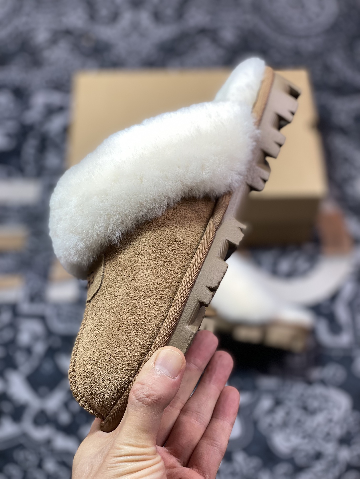 UGG W Classic Coquette Clog Slipper II 科凯特2.0系列时尚半拖鞋“可乐深棕加绒”5125-CHE