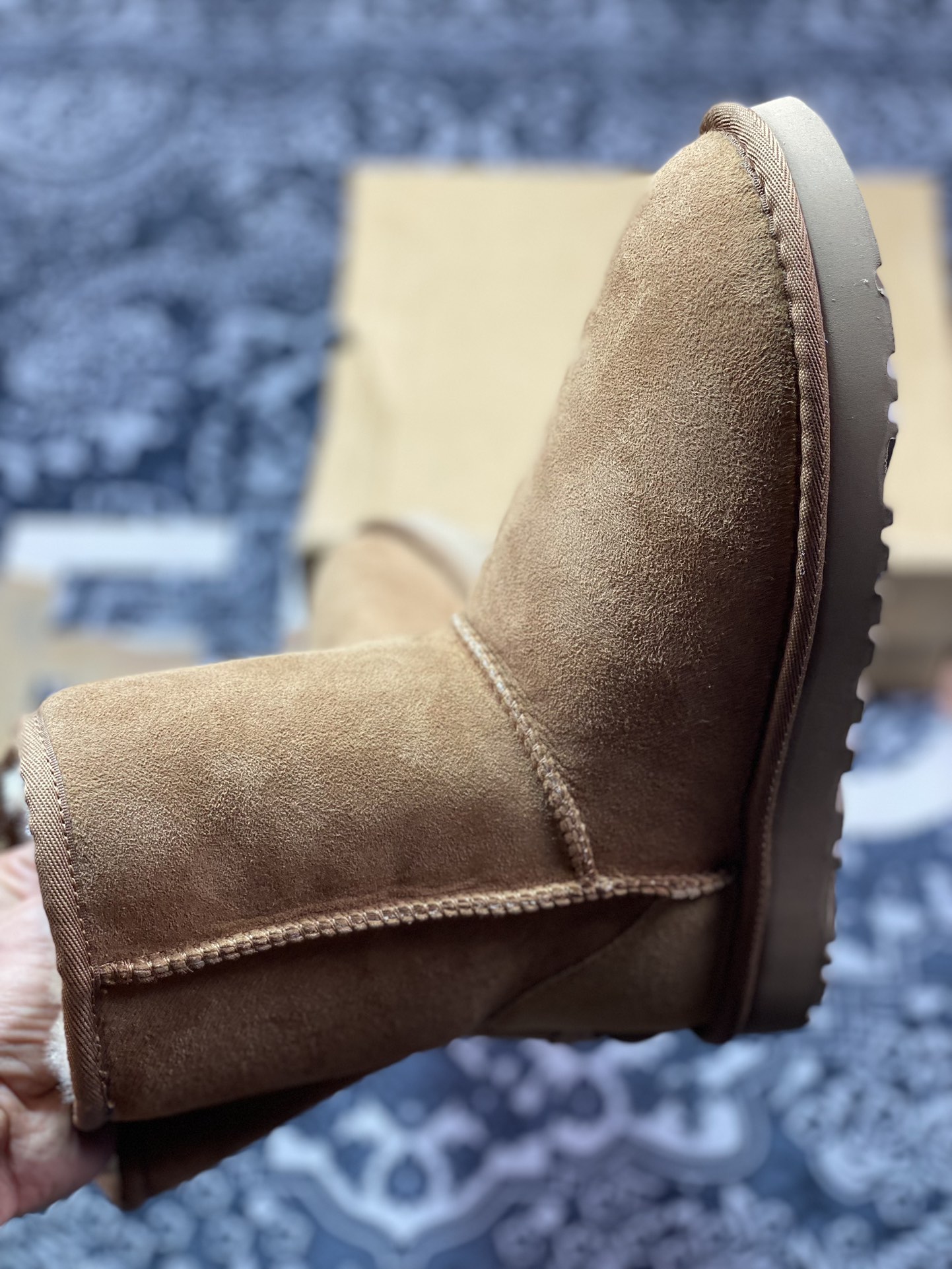 轻奢品牌UGG W Classic Short II 经典短筒2.0系列中帮休闲百搭短靴“栗子棕加绒”1016223-CHE