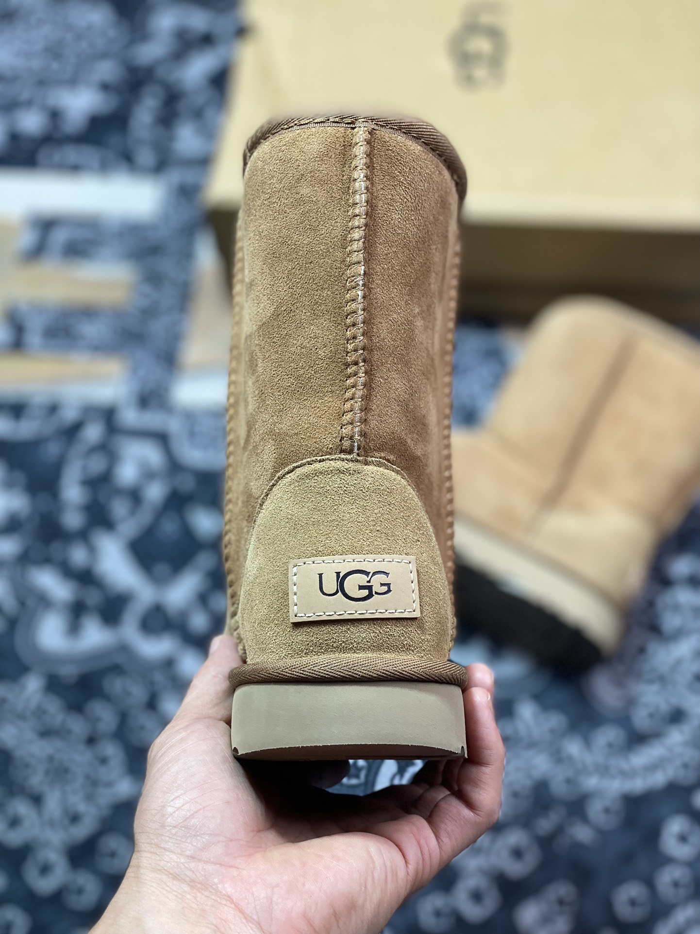 轻奢品牌UGG W Classic Short II 经典短筒2.0系列中帮休闲百搭短靴“栗子棕加绒”1016223-CHE