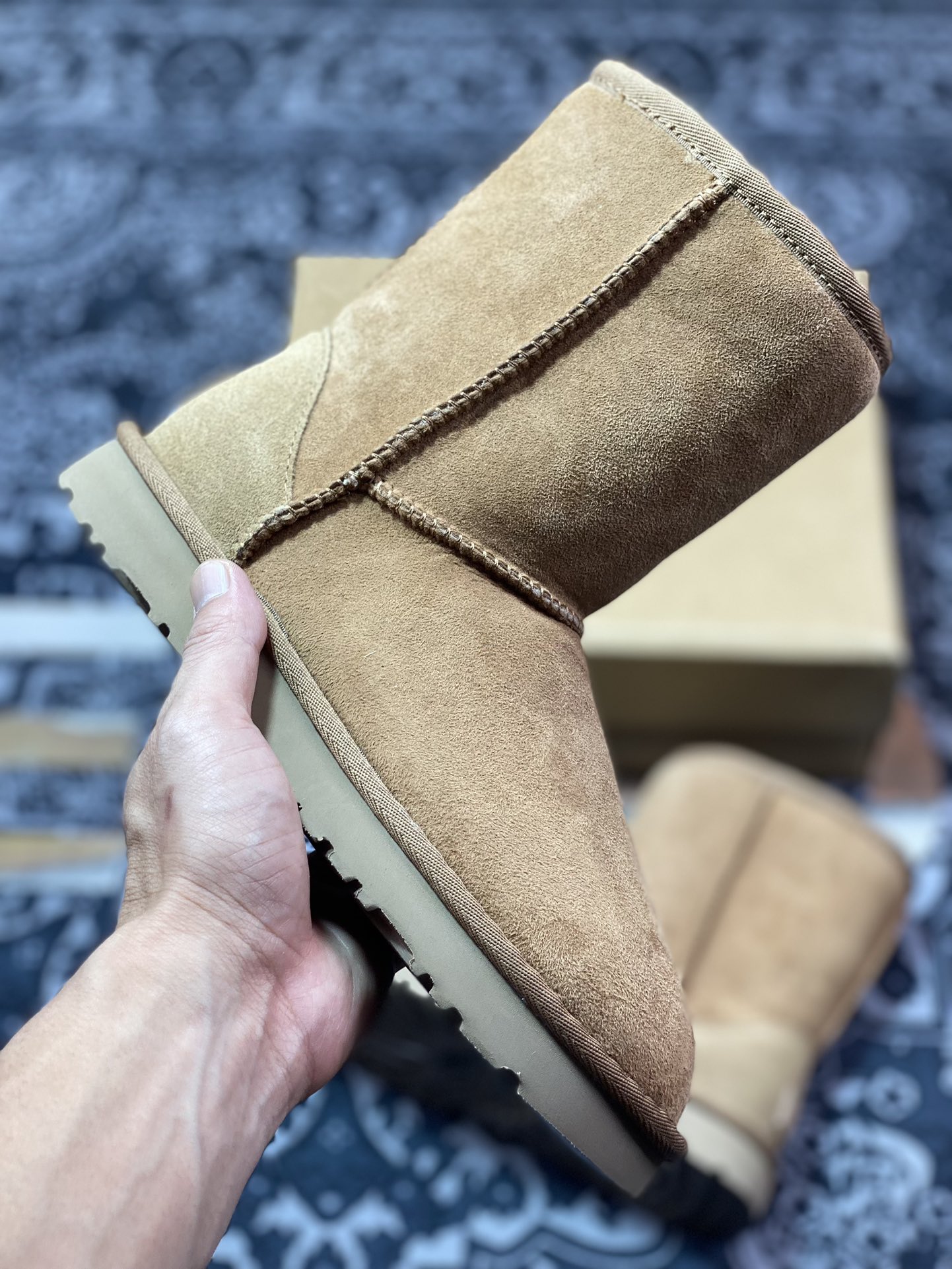 轻奢品牌UGG W Classic Short II 经典短筒2.0系列中帮休闲百搭短靴“栗子棕加绒”1016223-CHE