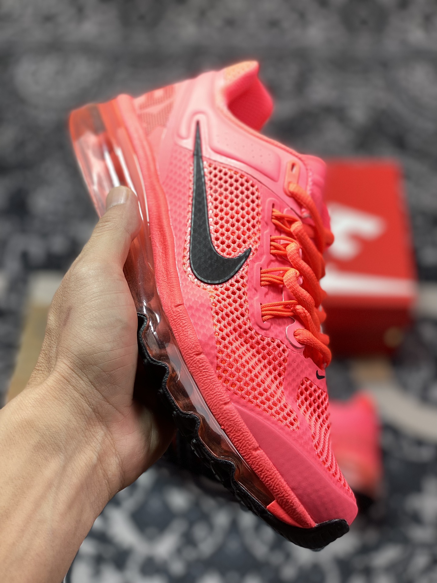 耐克Nike Air Max 2013”Hot Punch/Black”2013大气垫系慢跑鞋“网织西瓜红黑”HF3660-600