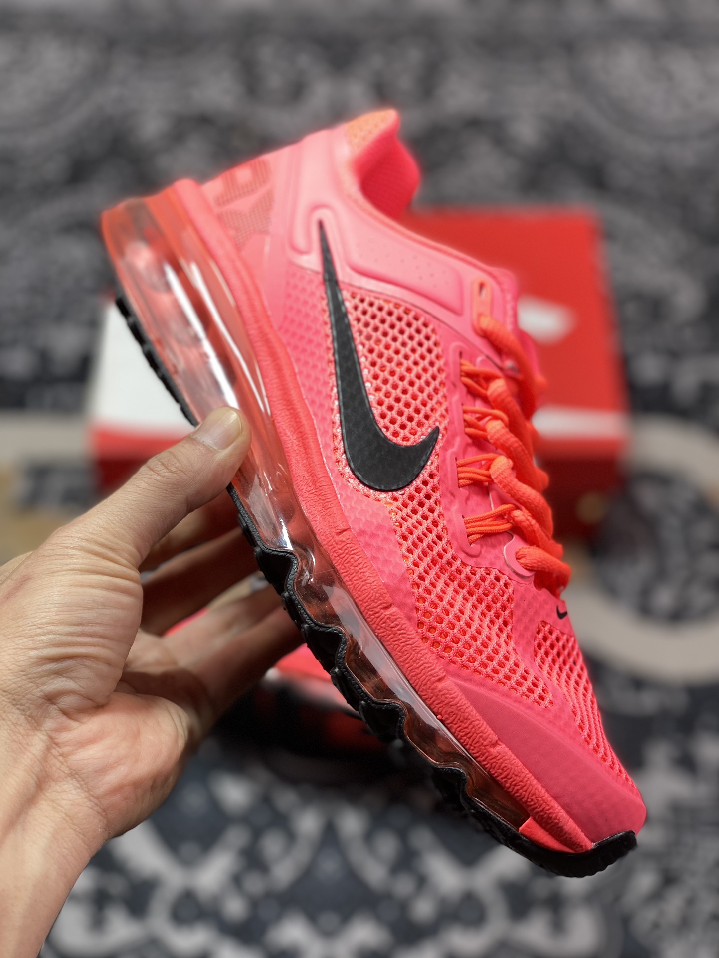 耐克Nike Air Max 2013”Hot Punch/Black”2013大气垫系慢跑鞋“网织西瓜红黑”HF3660-600