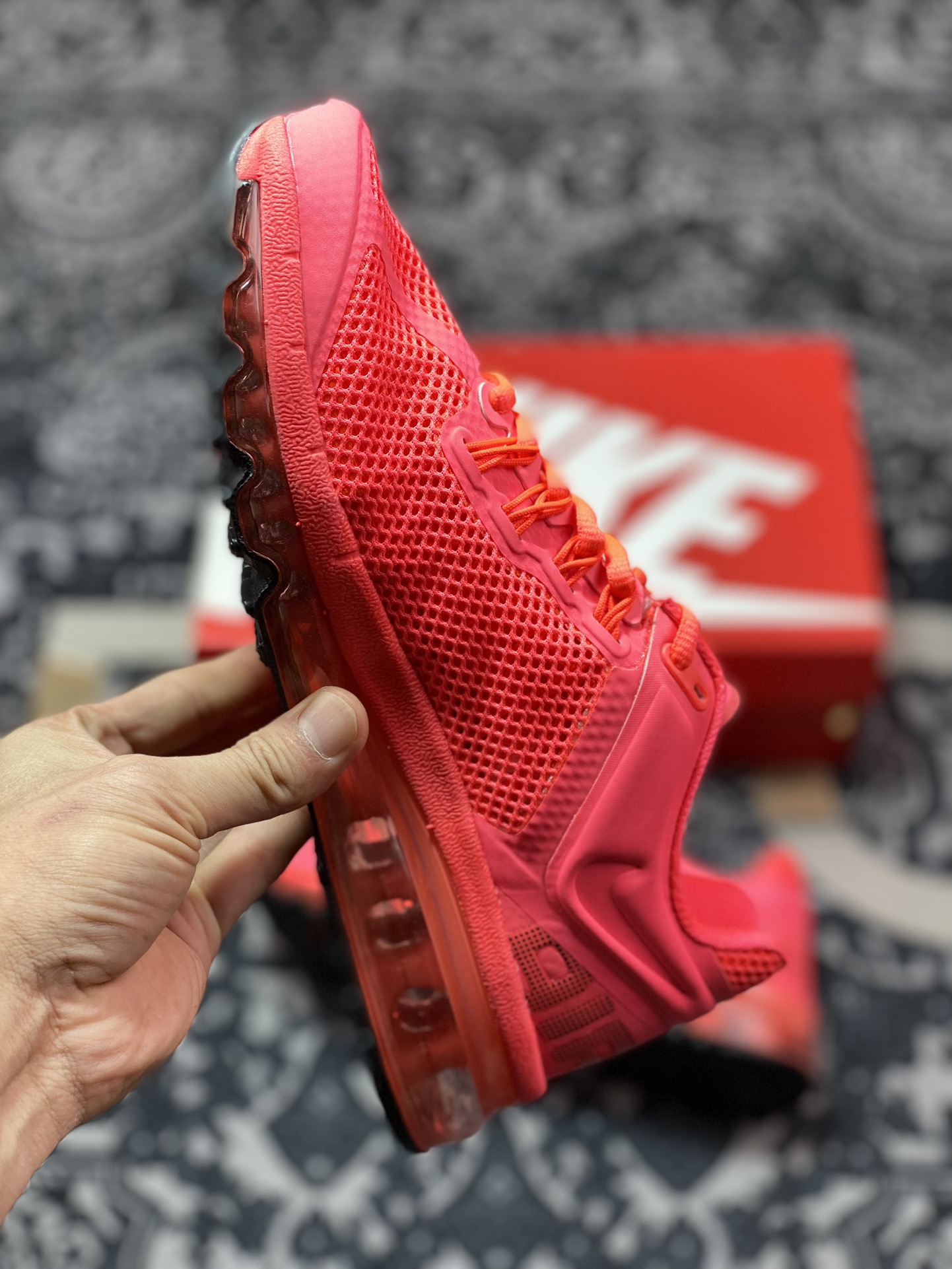 耐克Nike Air Max 2013”Hot Punch/Black”2013大气垫系慢跑鞋“网织西瓜红黑”HF3660-600