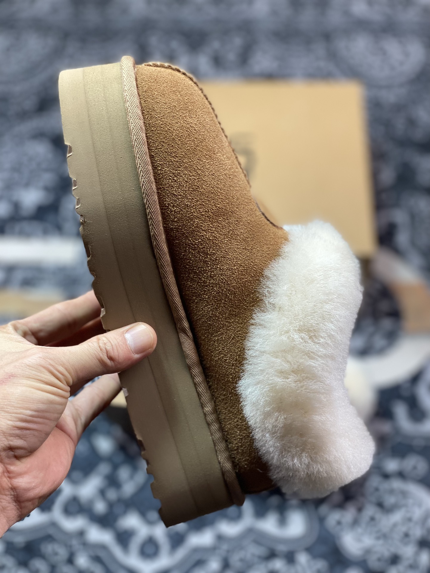 美国轻奢品牌UGG W Tazzla Platform Slippers塔次特系列加厚款低帮松便鞋“栗子棕加绒”1134811-CHE