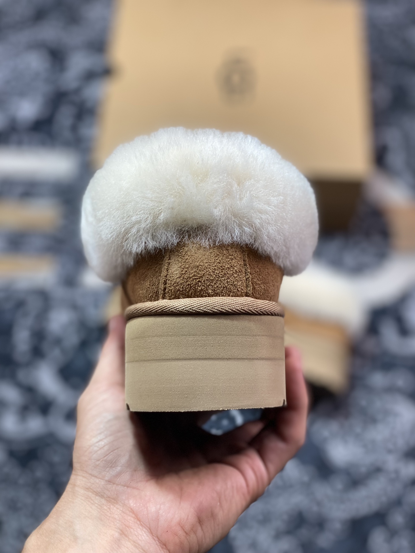 美国轻奢品牌UGG W Tazzla Platform Slippers塔次特系列加厚款低帮松便鞋“栗子棕加绒”1134811-CHE