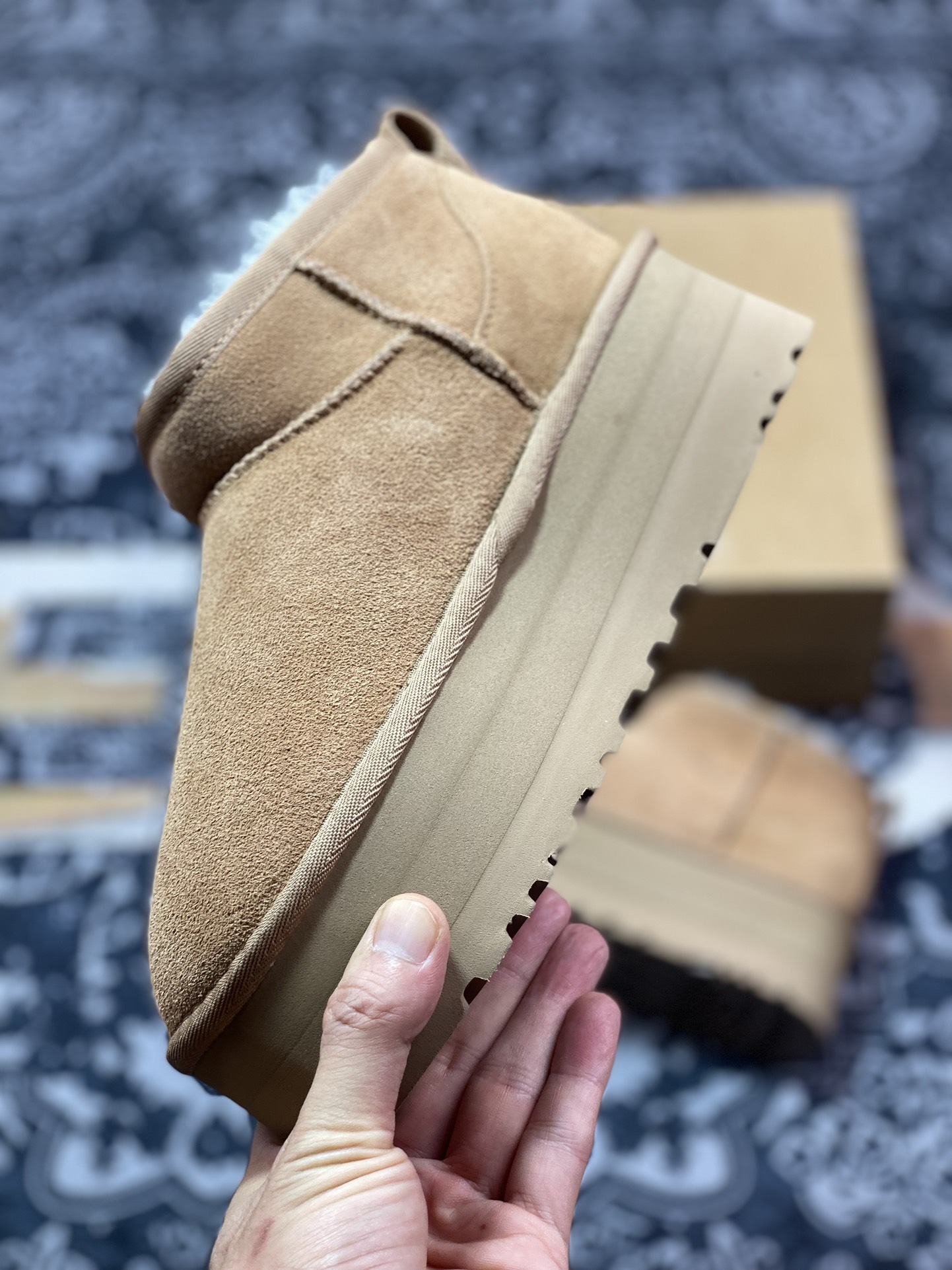 UGG W Classic Ultra Mini Platform 迷你增强厚底版系列短筒短靴“可乐深棕加绒”11350952-CHE