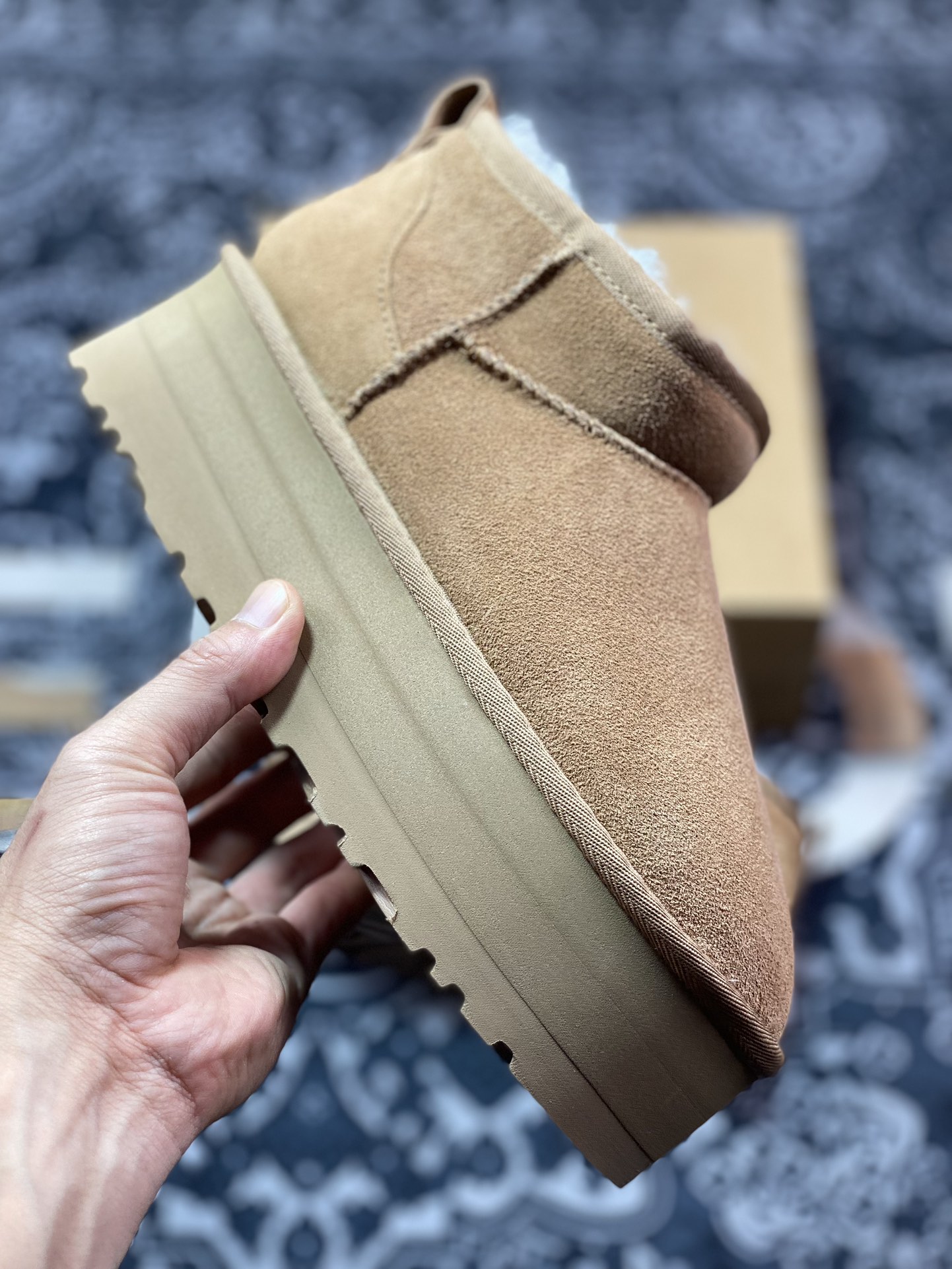 UGG W Classic Ultra Mini Platform 迷你增强厚底版系列短筒短靴“可乐深棕加绒”11350952-CHE