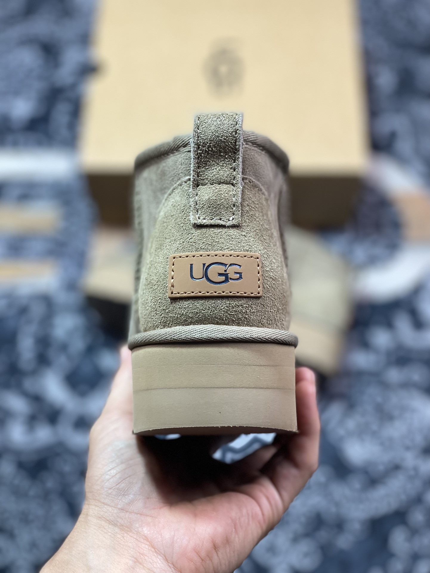 轻奢品牌UGG W Classic Ultra Mini Platform Bovelty 新奇增强厚底短靴“羚羊棕加绒”1116109-MSG