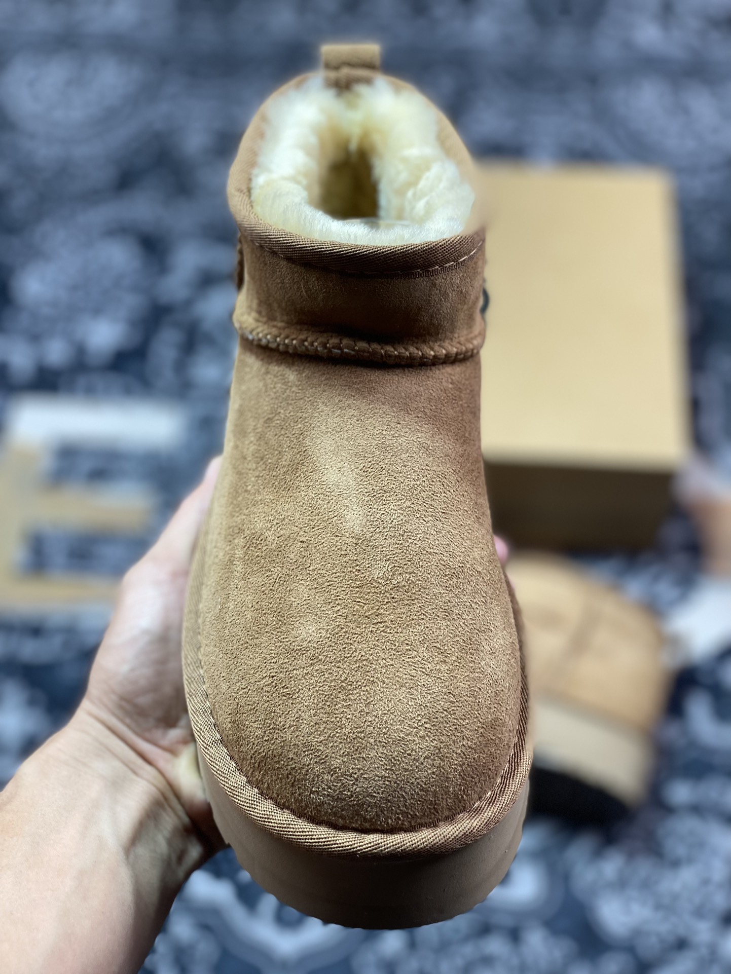 品牌UGG W Classic Ultra Mini Platform Bovelty 新奇增强厚底版短靴“可乐深棕加绒”1116109-CHE