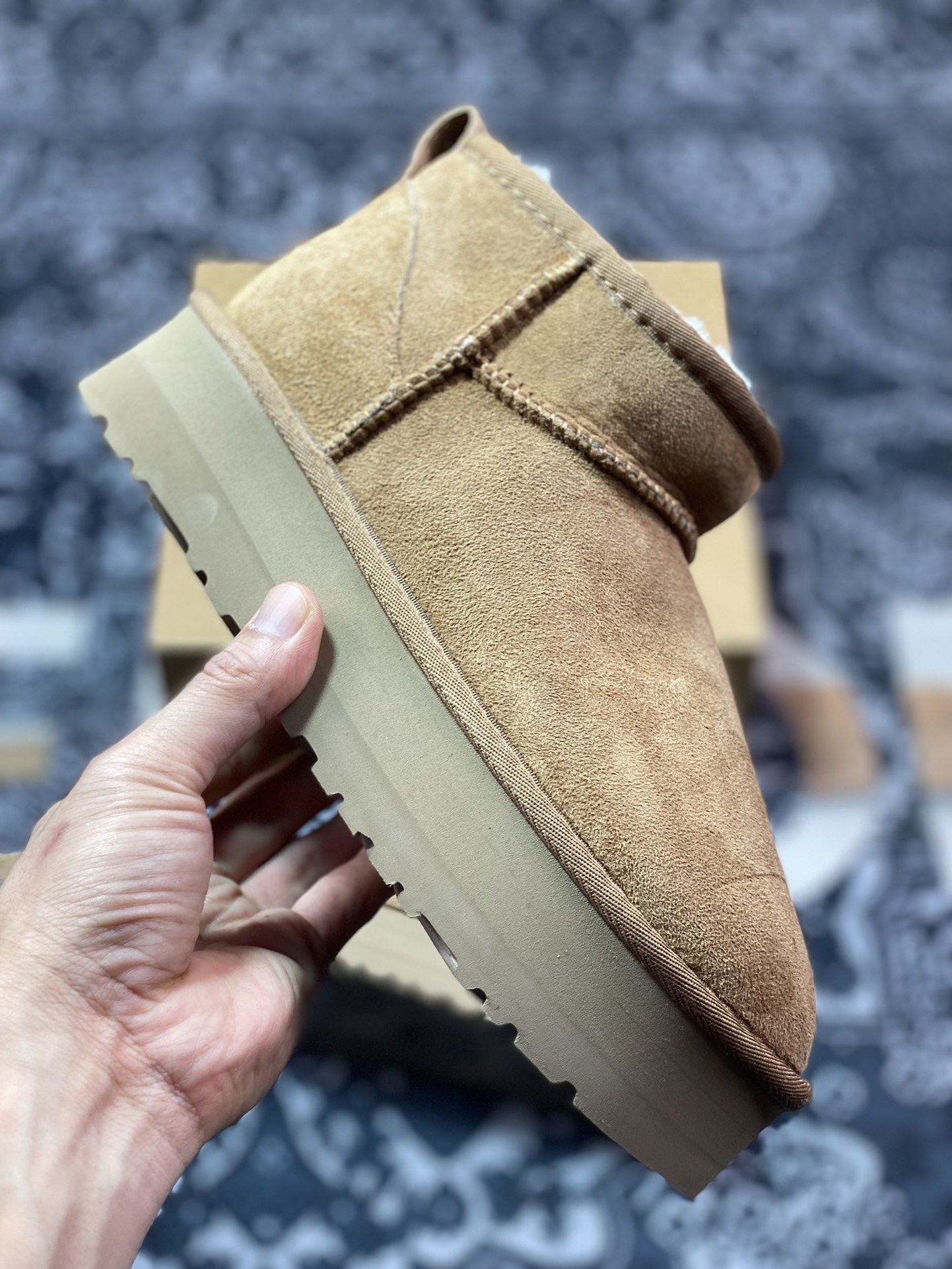 品牌UGG W Classic Ultra Mini Platform Bovelty 新奇增强厚底版短靴“可乐深棕加绒”1116109-CHE