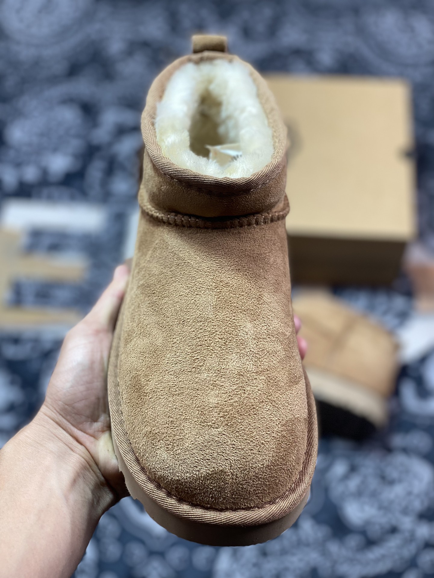 美国轻奢品牌UGG W Classic Mini II 经典迷你2.0系列短筒休闲百搭短靴“栗子棕加绒”1016222-CHE