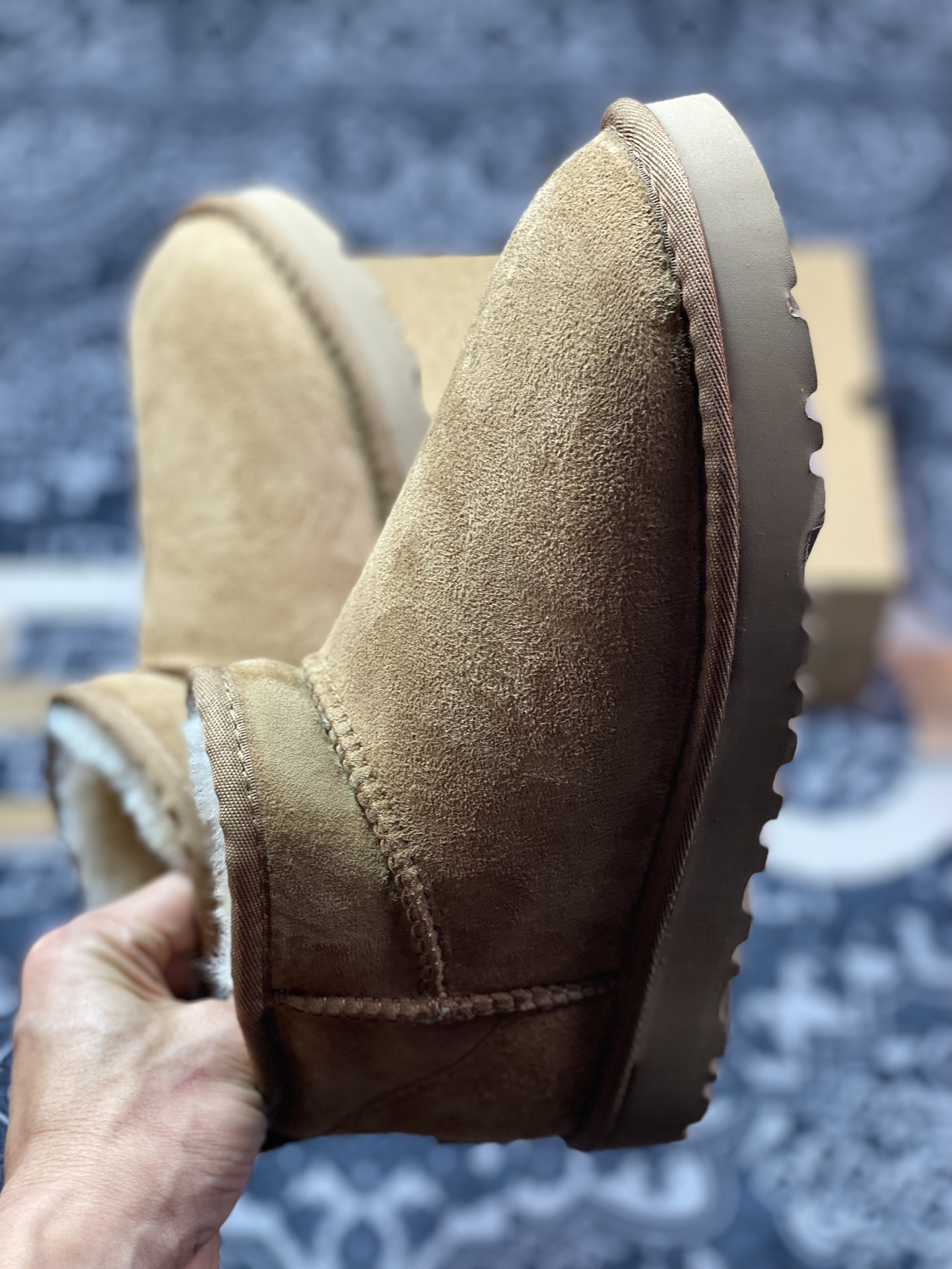 美国轻奢品牌UGG W Classic Mini II 经典迷你2.0系列短筒休闲百搭短靴“栗子棕加绒”1016222-CHE