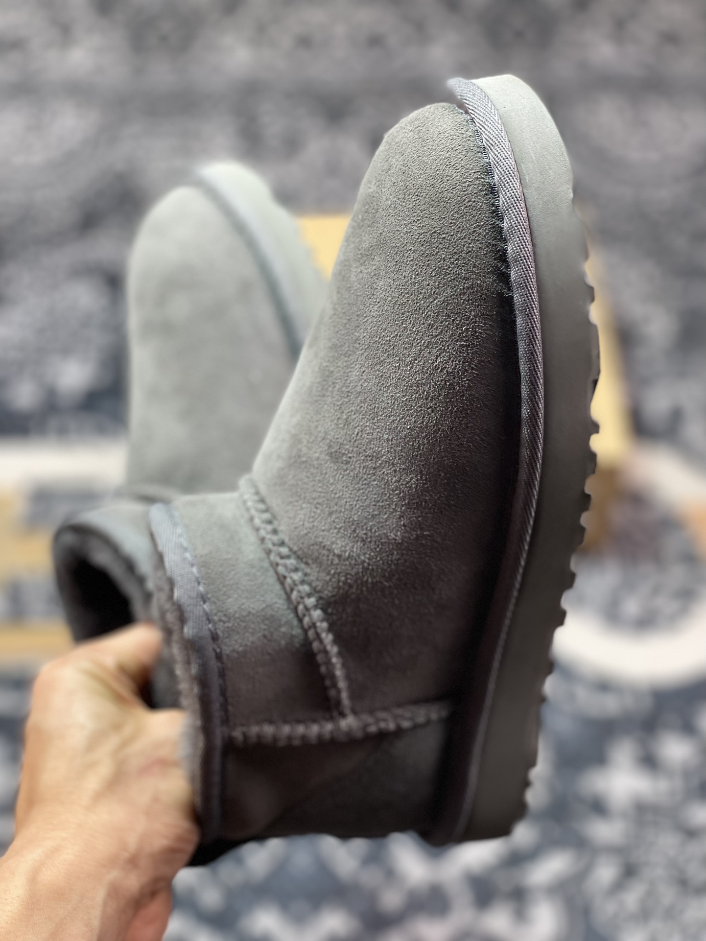 美国轻奢品牌UGG W Classic Ultra Mini 经典迷你超短短筒加绒休闲百搭短靴“深灰加绒”1116109-GREY