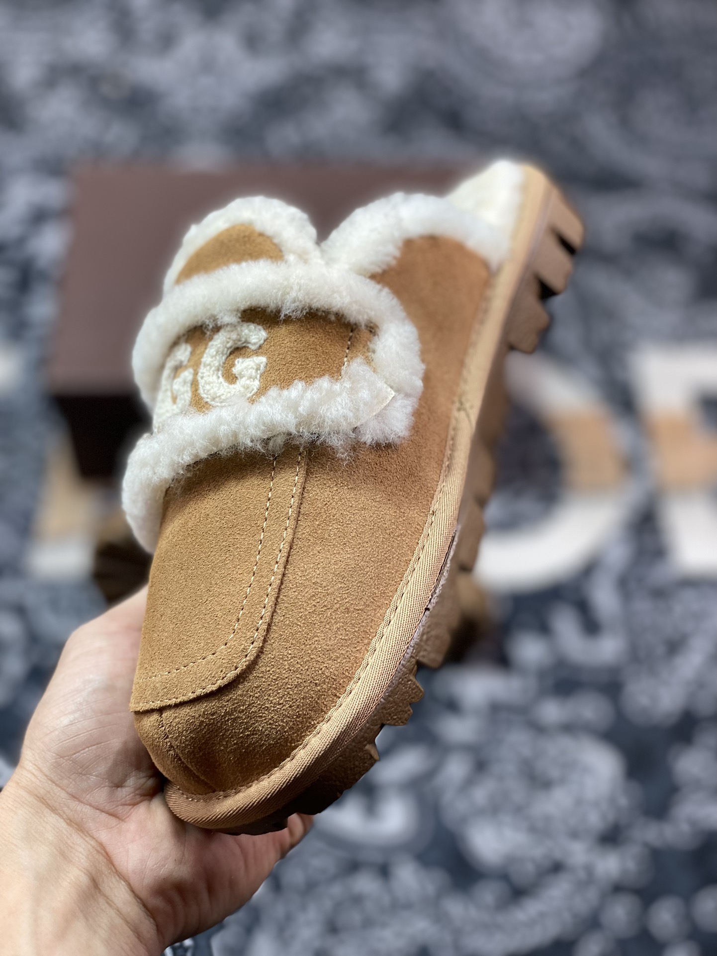 UGG W Classic Coquette Clog Slipper II 科凯特2.0系列时尚半拖鞋“栗子棕加绒”OB938/CHE