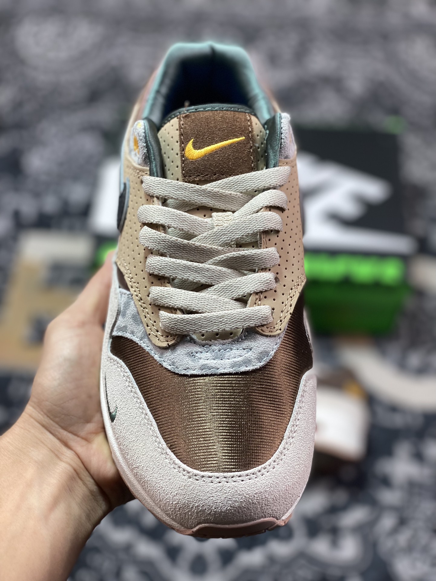 OWF纯原 Division Street x Nike Air Max 1 初代复古气垫慢跑鞋 DS联名 HQ2640-200