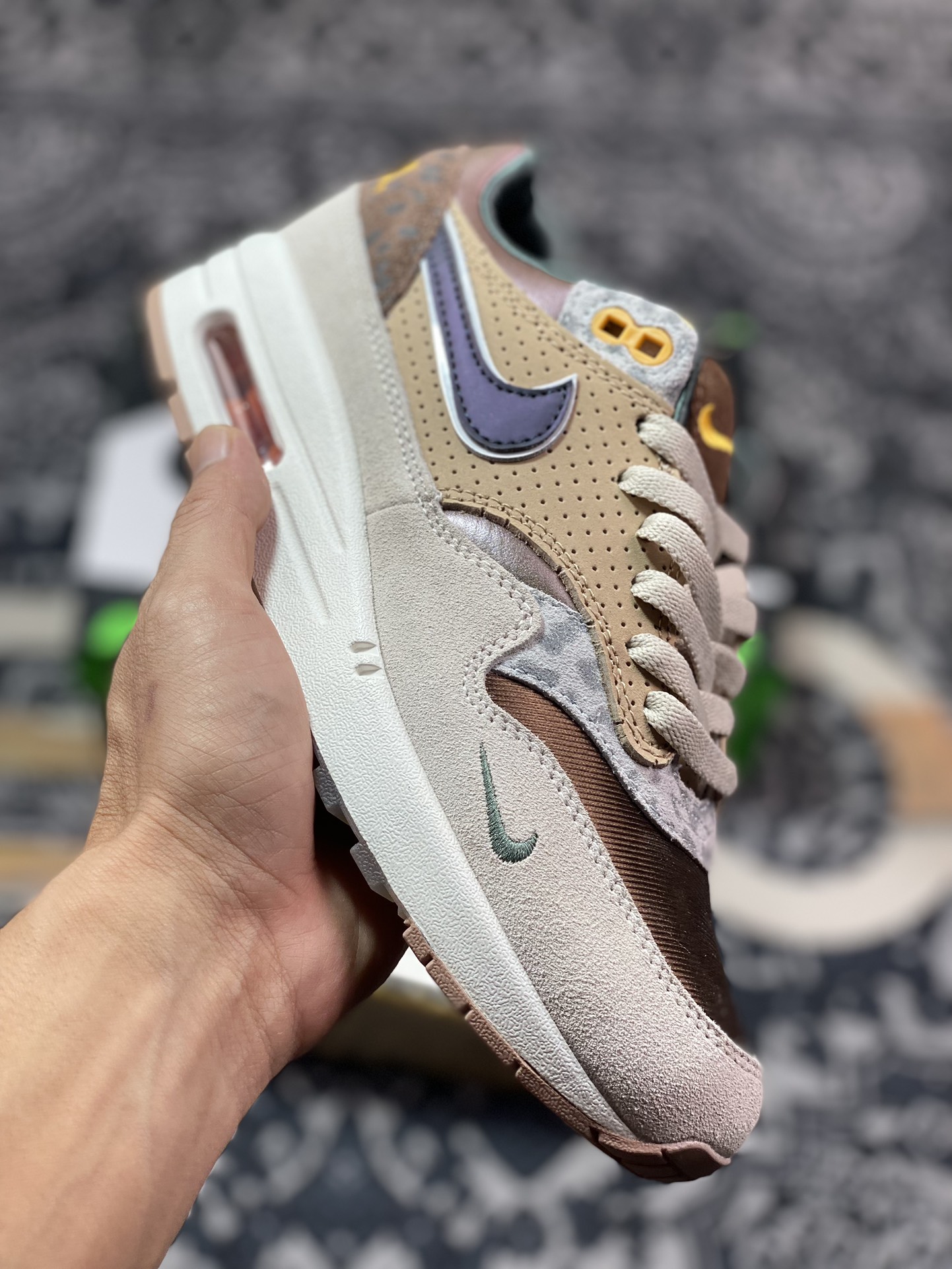 OWF纯原 Division Street x Nike Air Max 1 初代复古气垫慢跑鞋 DS联名 HQ2640-200