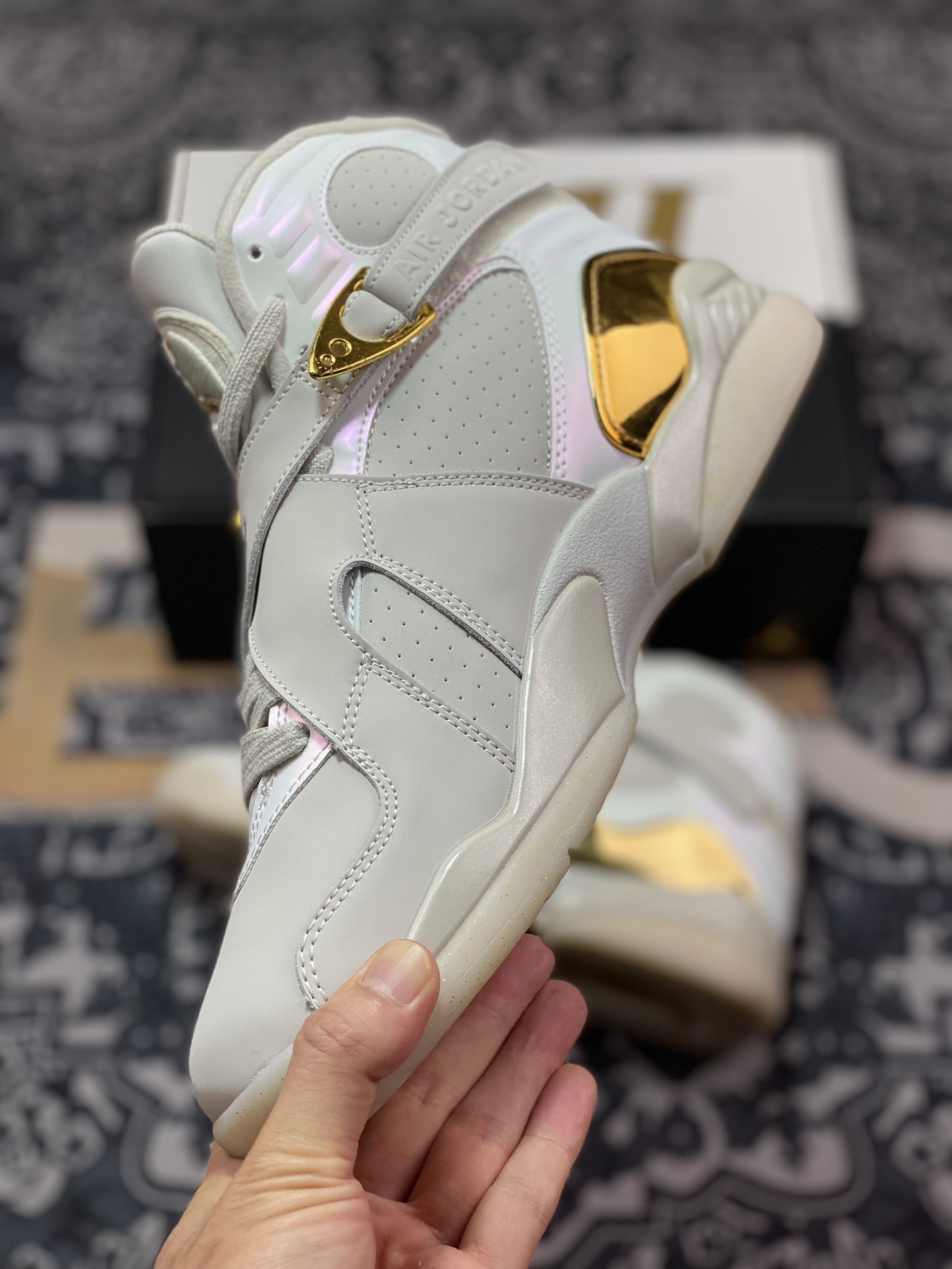 Air Jordan 8 Retro ”Champagne” AJ8 乔8冠军奖杯 832821-030