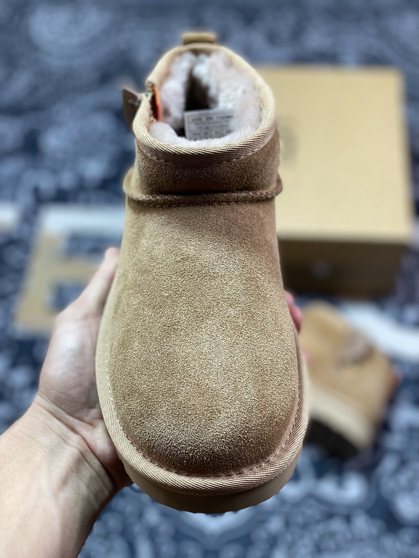 UGG Mini ZP 冬季女士雪地靴 1143984 侧边拉链款