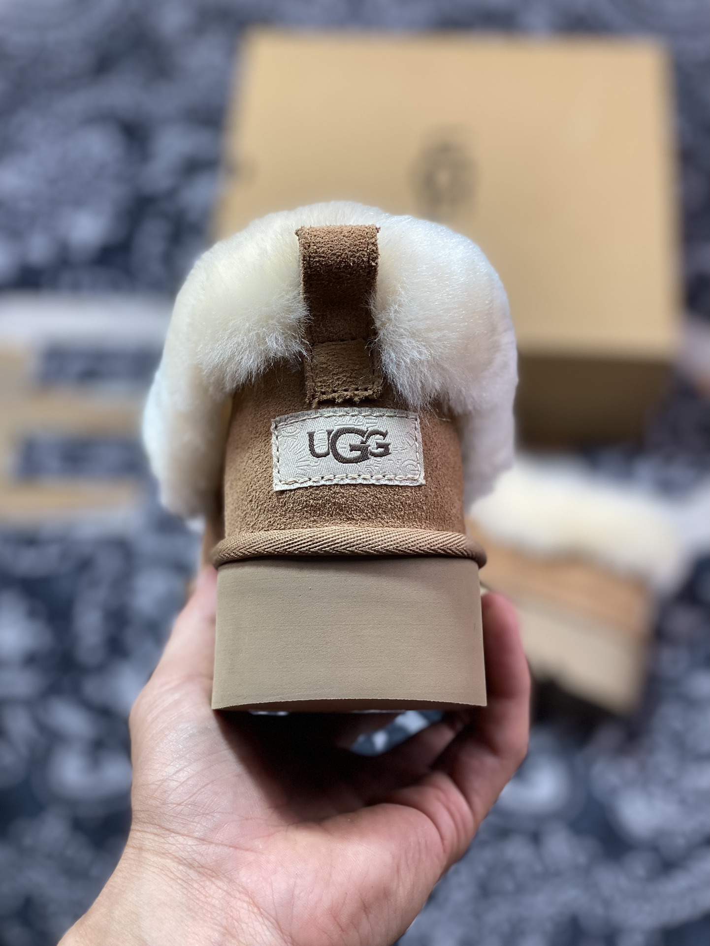 UGG Nita Nita Nita 冬季女士厚底雪地靴 1166733 大喜庆