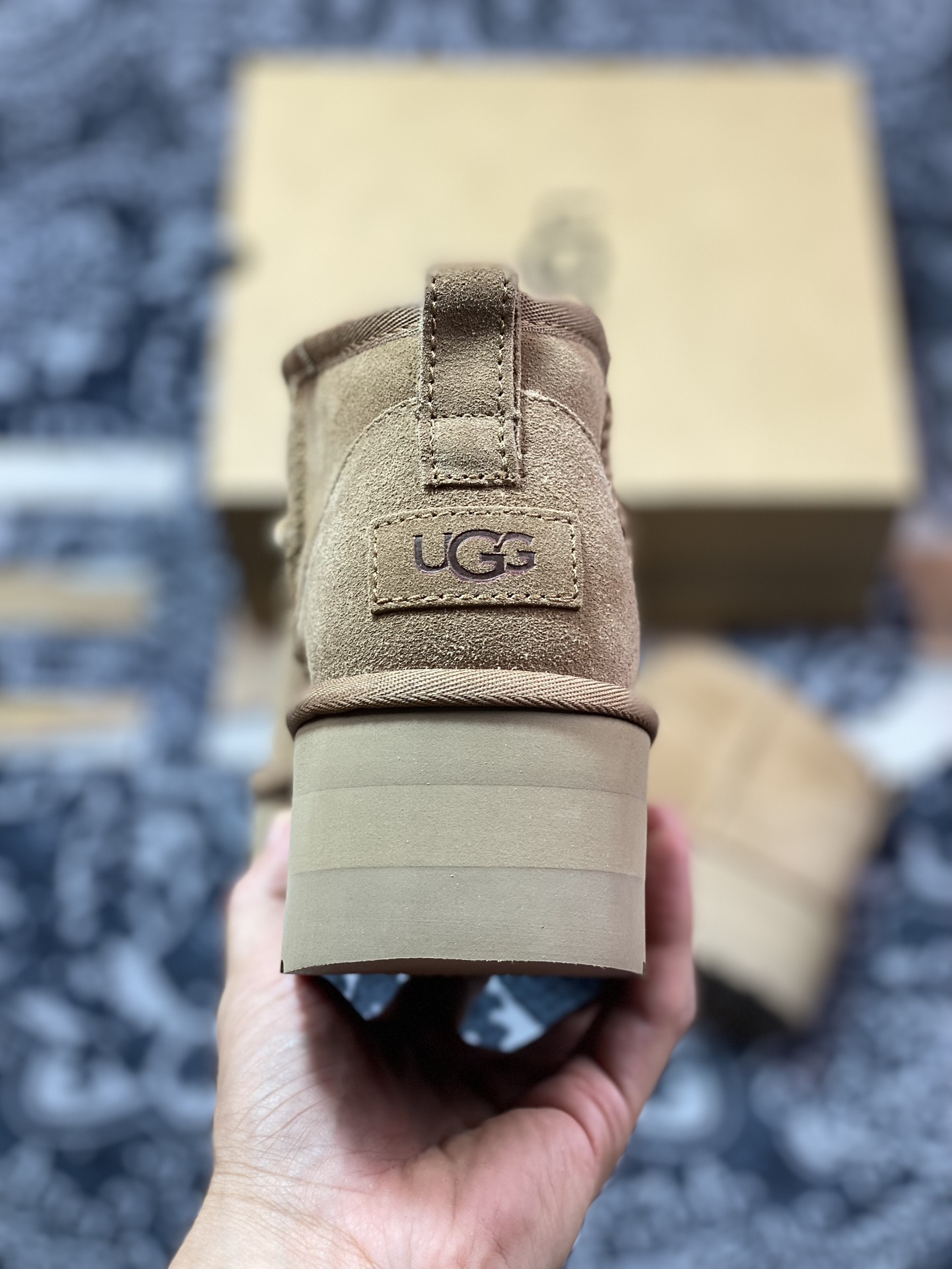 UGG Ultra Mini 冬季女士厚底雪地靴 1135092