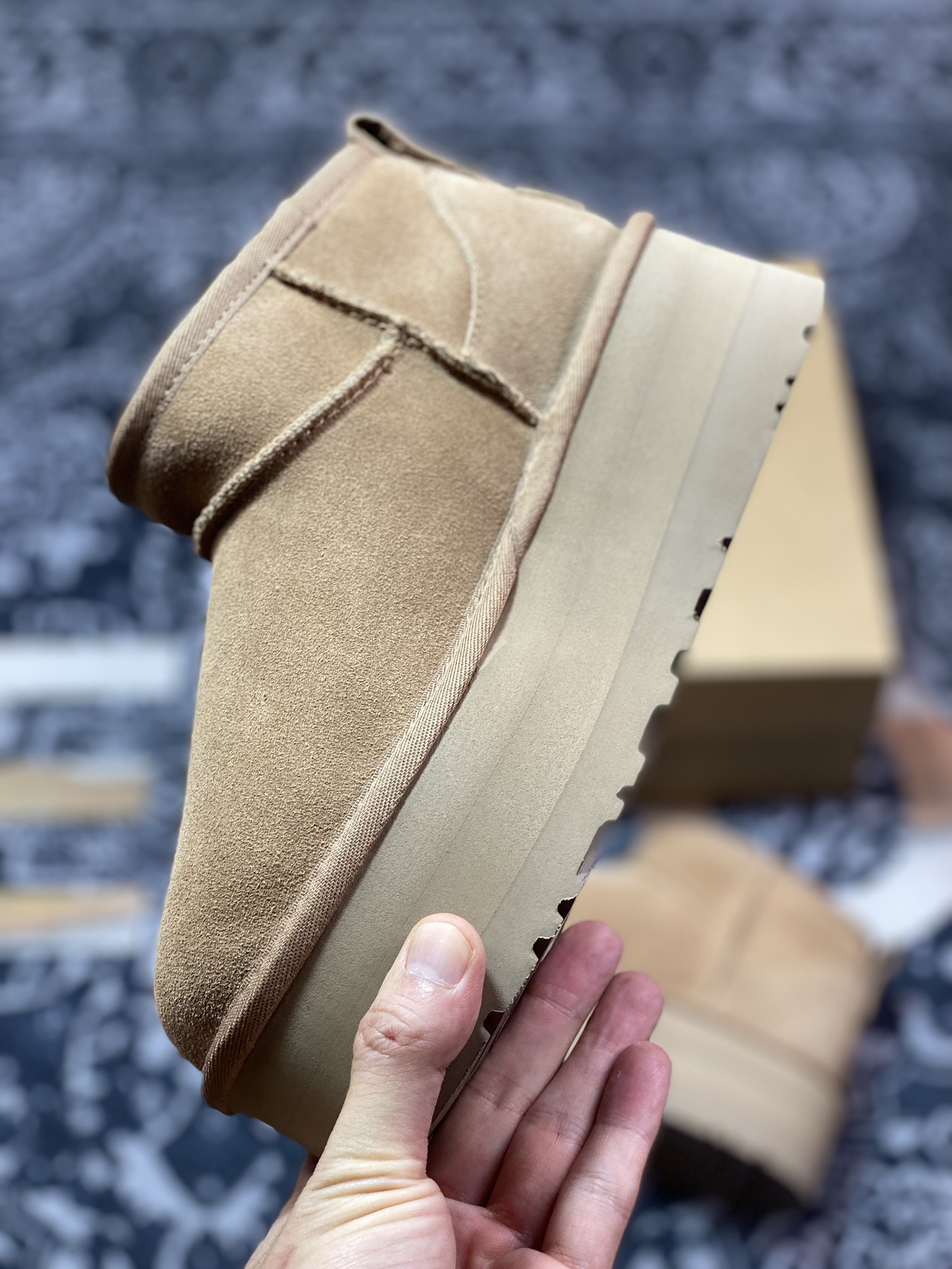 UGG Ultra Mini 冬季女士厚底雪地靴 1135092