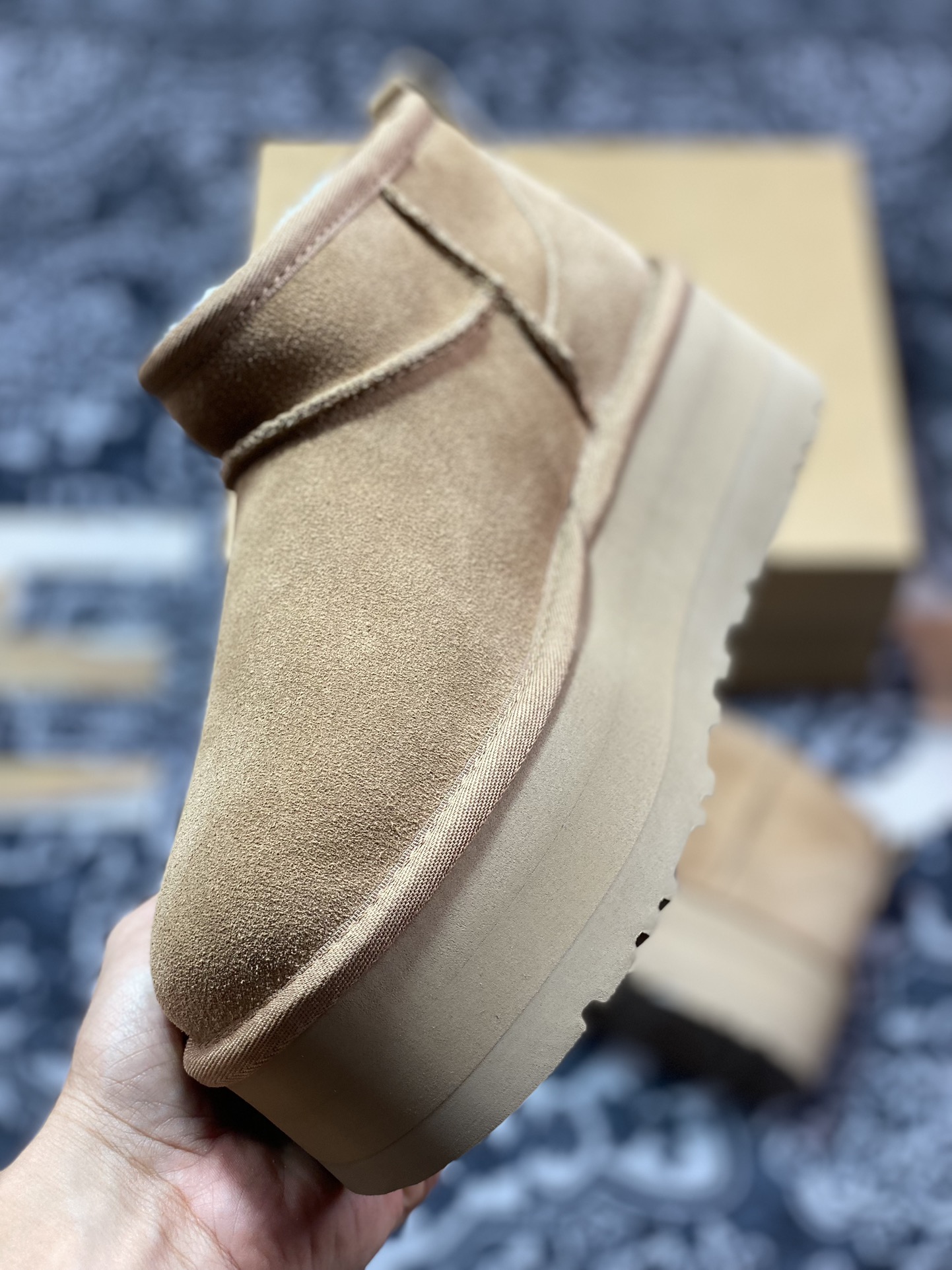 UGG Ultra Mini 冬季女士厚底雪地靴 1135092